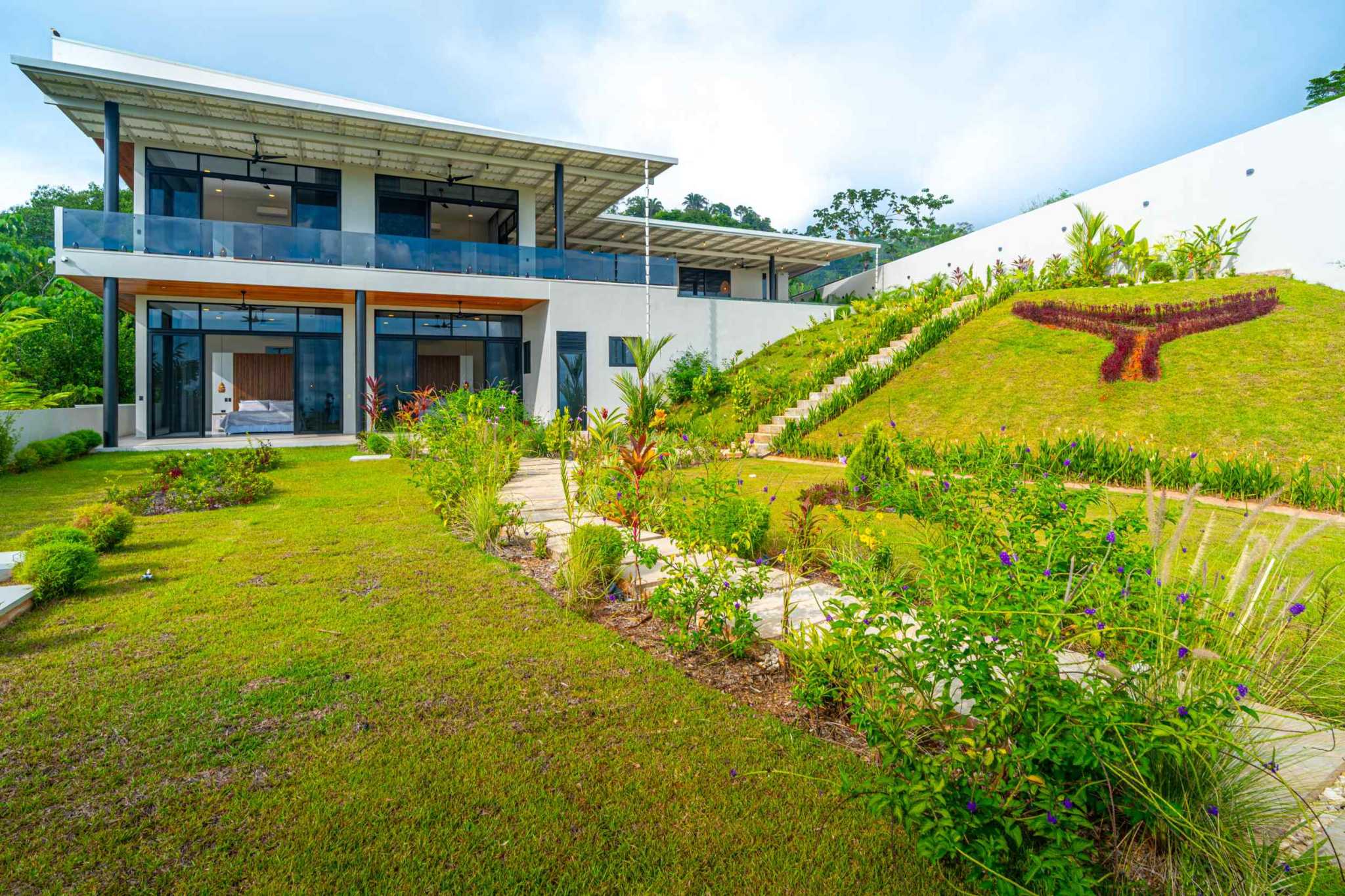 63000-53 Luxury 4-Bedroom Estate with Infinity Pool & Ocean Views in Uvita Costa Rica