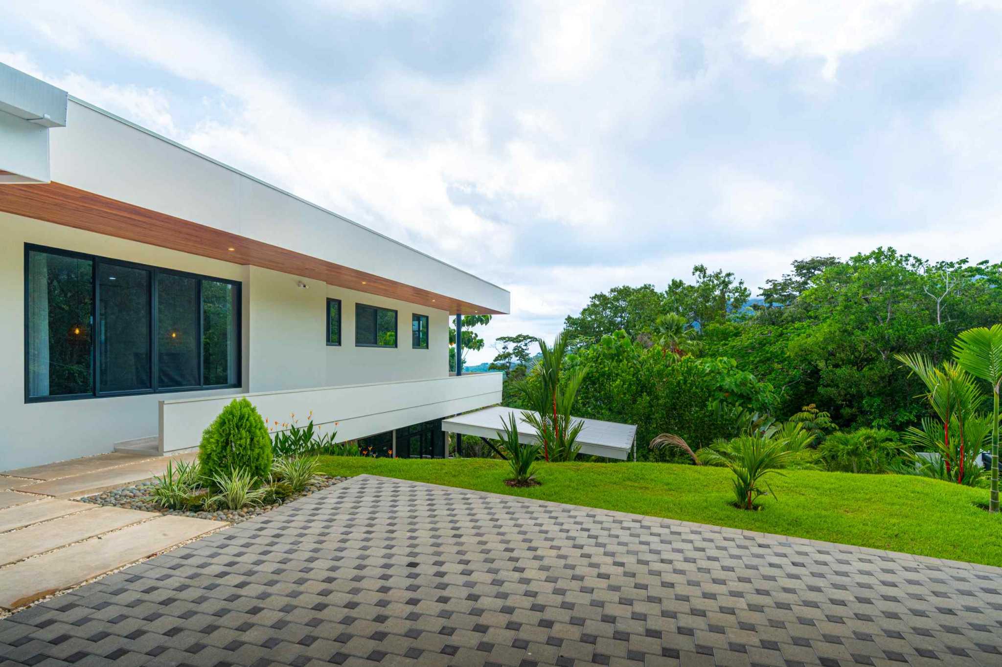 63000-54 Luxury 4-Bedroom Estate with Infinity Pool & Ocean Views in Uvita Costa Rica