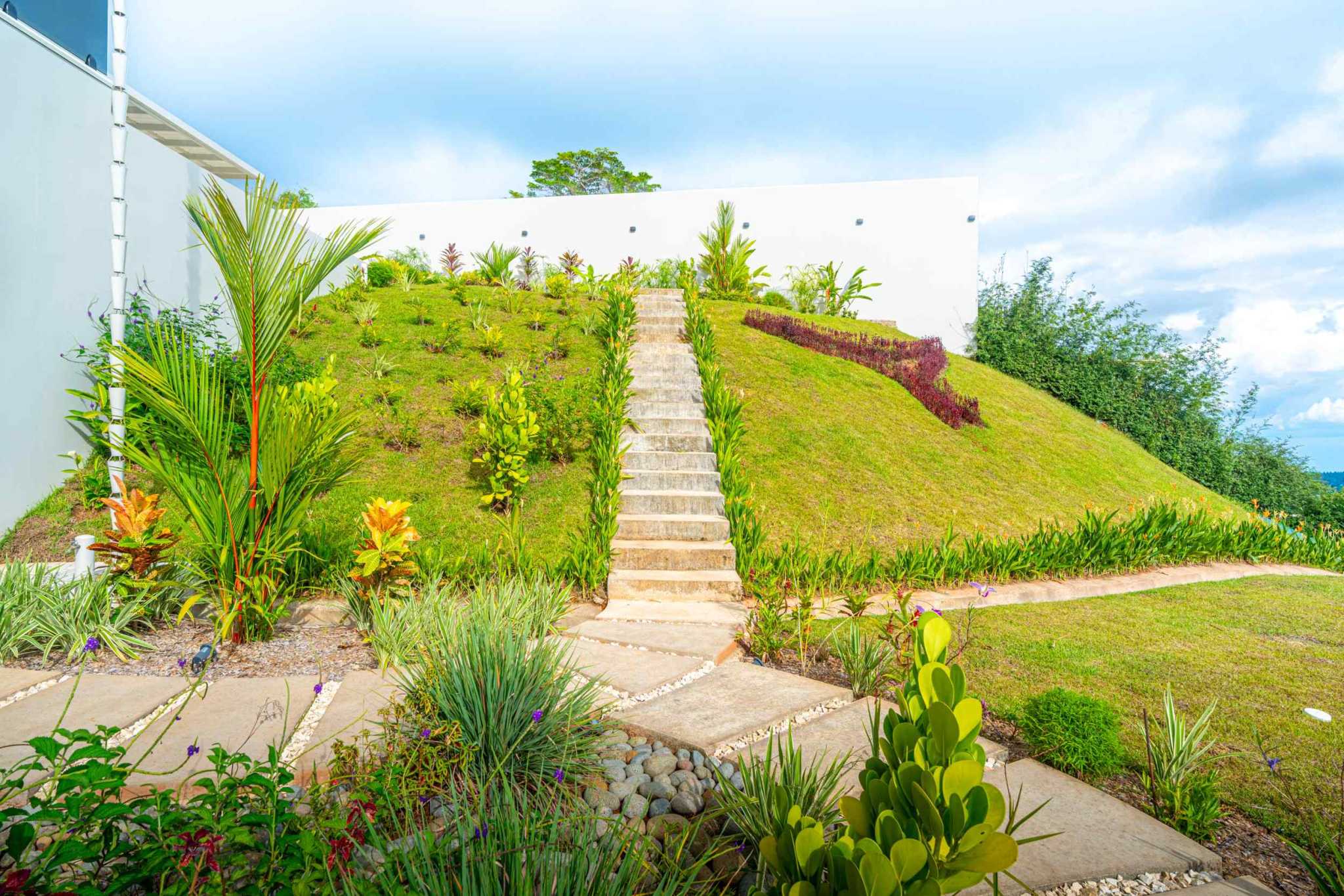 63000-50 Luxury 4-Bedroom Estate with Infinity Pool & Ocean Views in Uvita Costa Rica