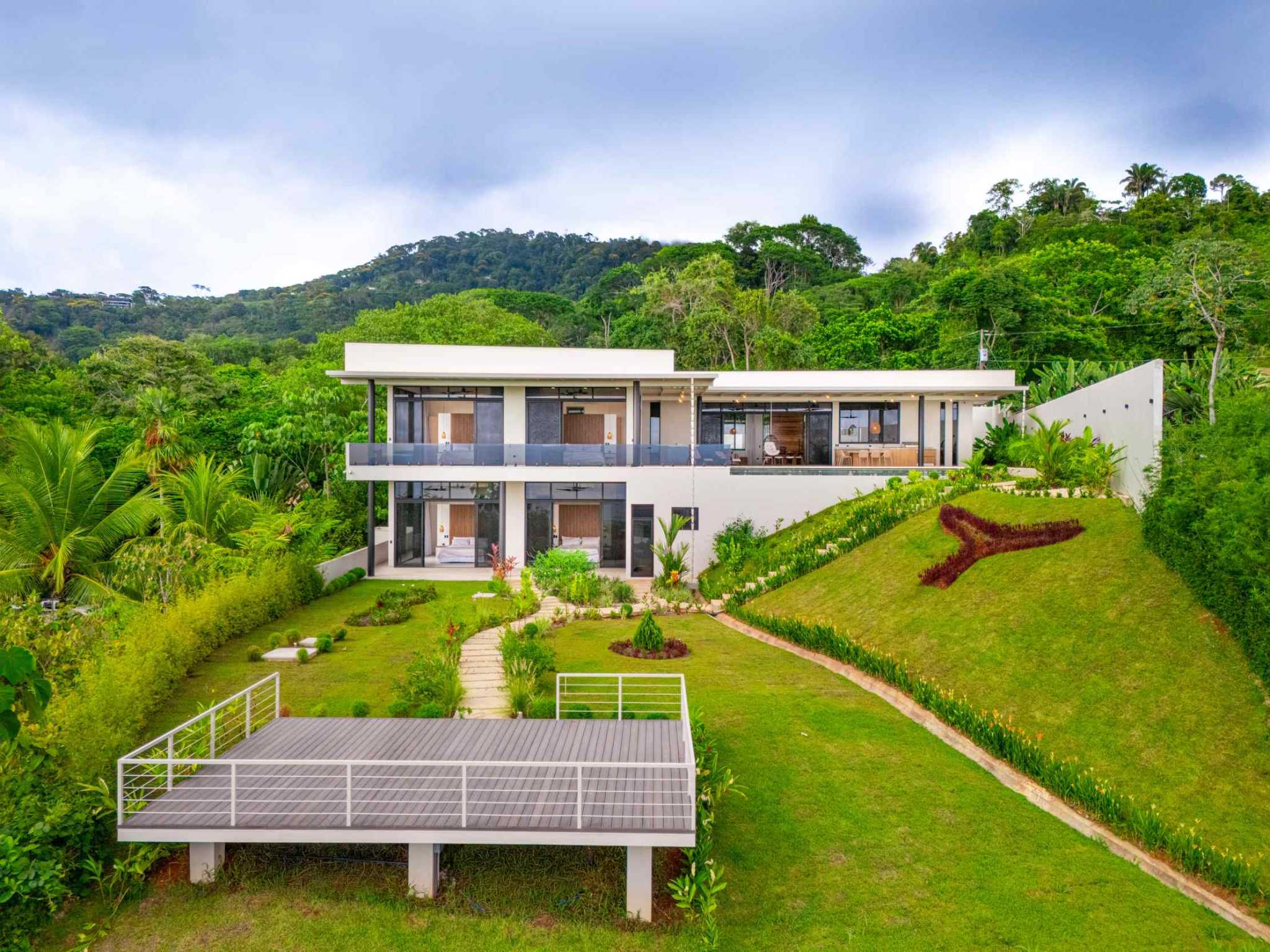 63000-2 Luxury 4-Bedroom Estate with Infinity Pool & Ocean Views in Uvita Costa Rica