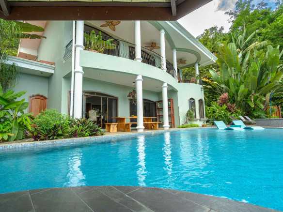 Luxury 5-Bedroom Estate with Ocean Views & Infinity Pool in Portalon Costa Rica