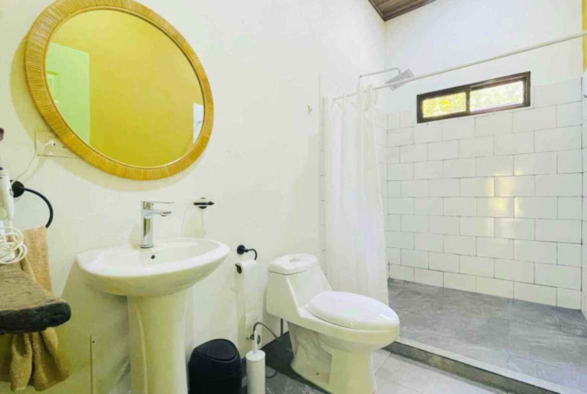 Strategic 3-Bedroom Home with Commercial Potential on 0.96-Acre Lot, photo 22 of 24