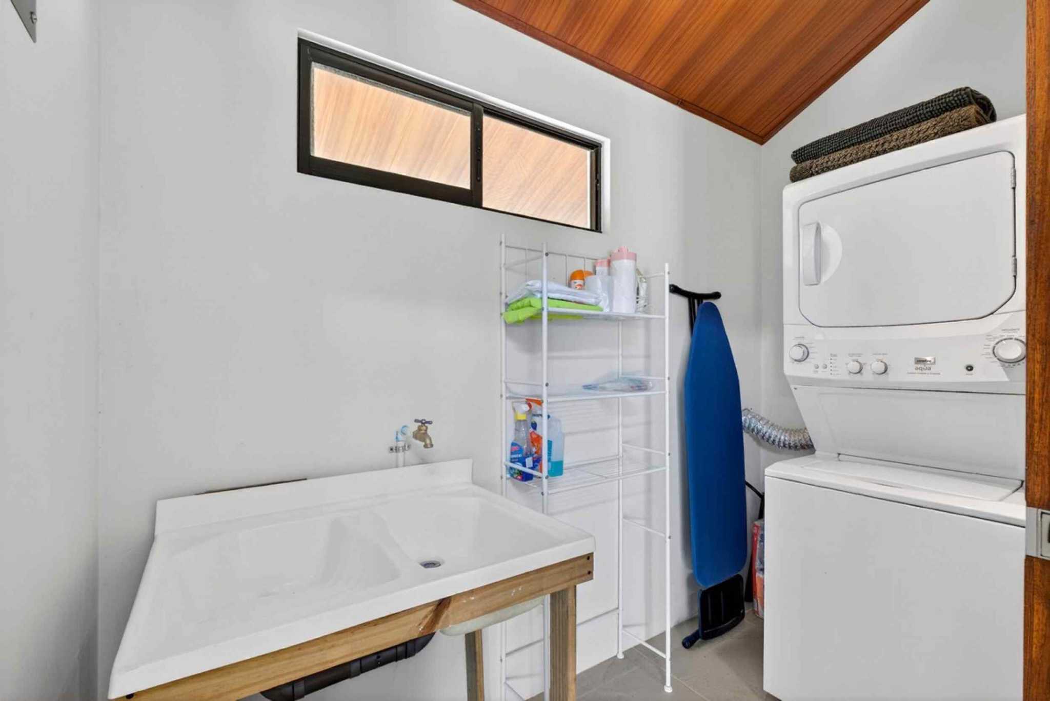 64331-27 Luxury 3-Bedroom Home with Guest House & Valley Views in Platanillo Costa Rica