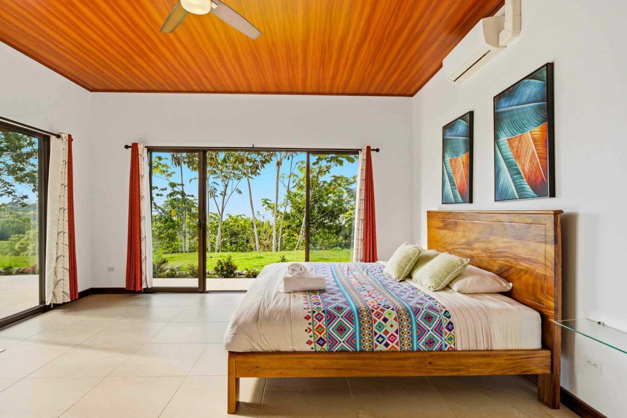 64331-7 Luxury 3-Bedroom Home with Guest House & Valley Views in Platanillo Costa Rica