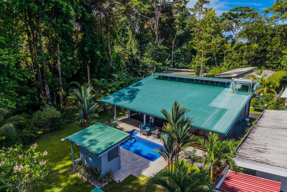 2-Bedroom Home with Private Pool & Forest Creek, photo 4 of 24