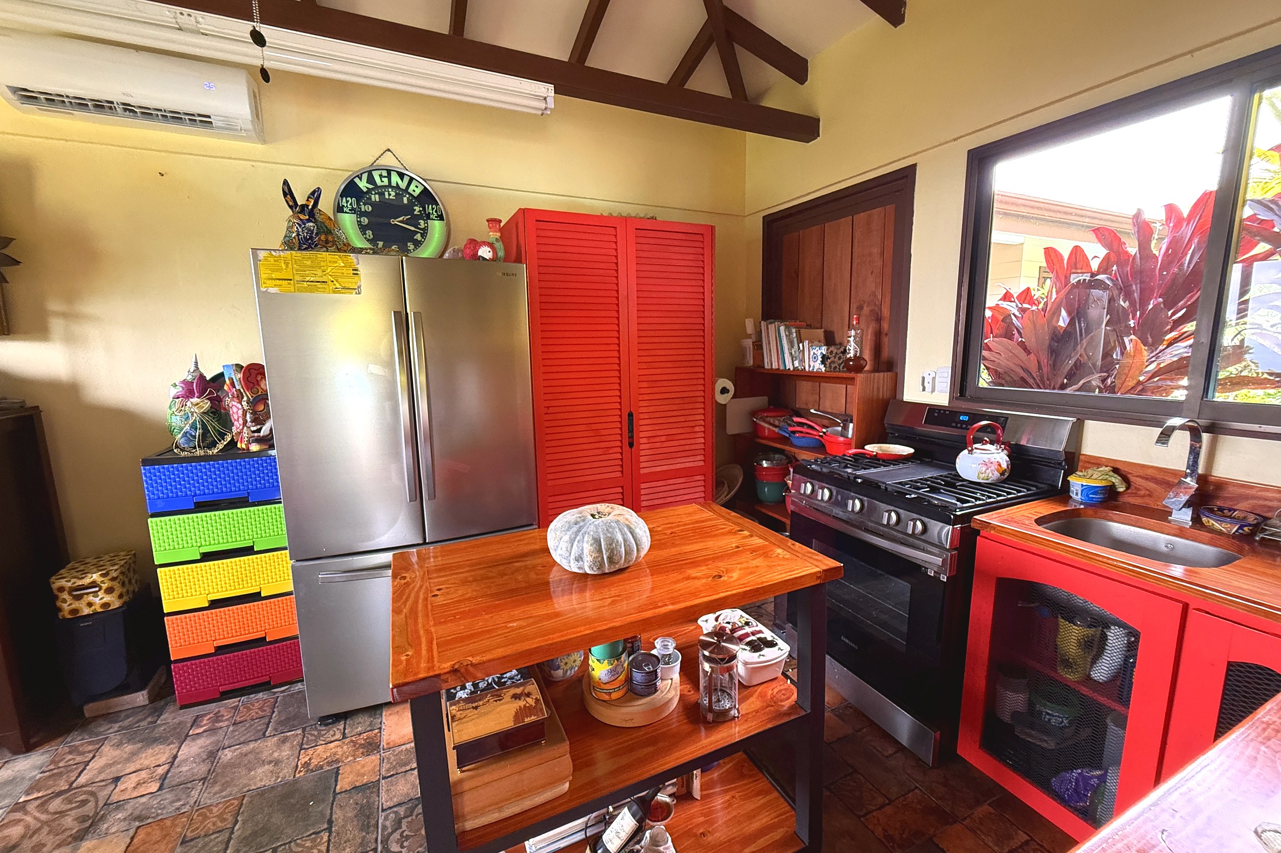 Ocean-View Home with Guesthouse kitchen with wooden island in Toucan Valley/Osa Mountain Village, Costa Rica