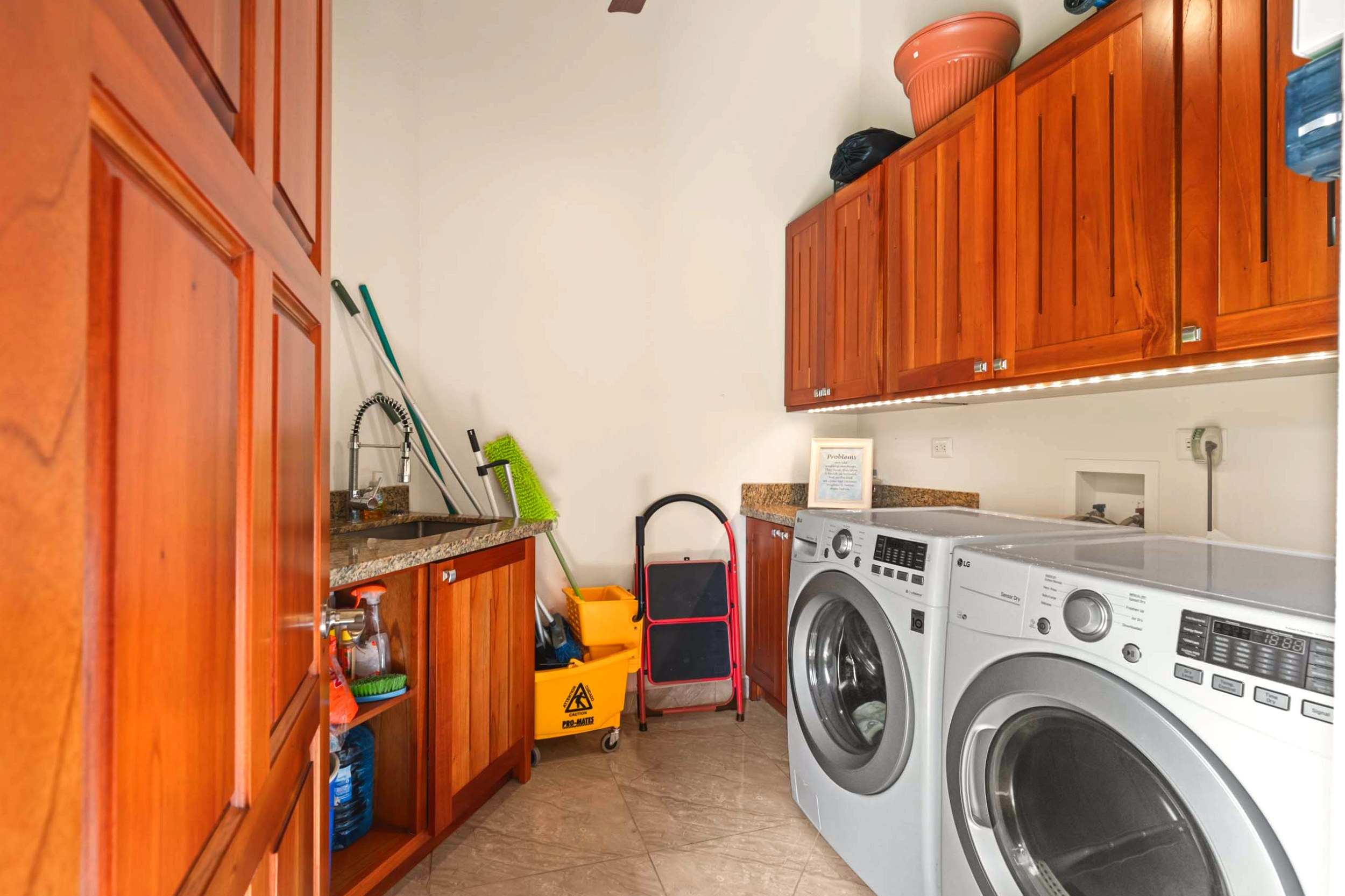 Luxurious Ocean View Home laundry room with washer dryer in Chontales, Costa Rica