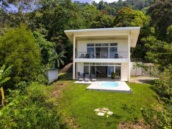 Stunning 3-Bedroom Ocean View Home with Pool and Panoramic Mountain Views in Dominicalito Costa Rica