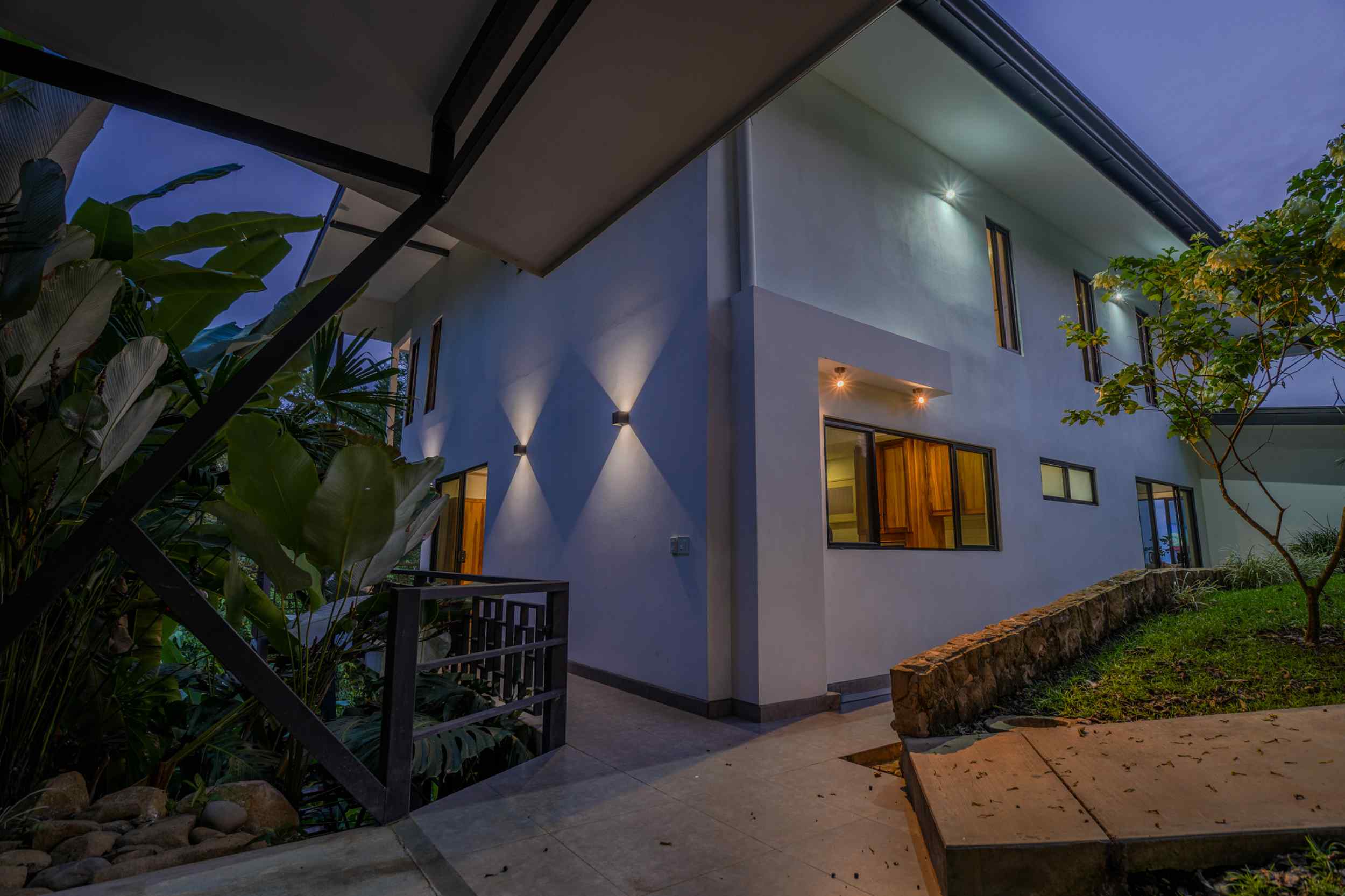 Stunning Ocean-View 3-Bedroom Jungle Retreat with Infinity Pool in Uvita Costa Rica