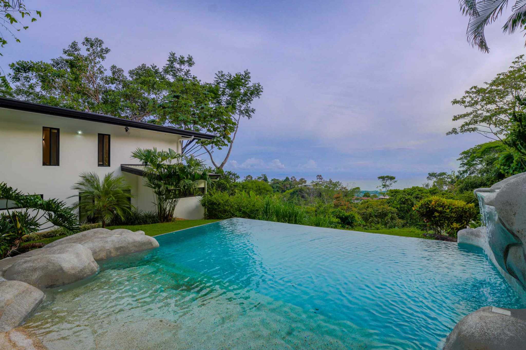 66665-12 Stunning Ocean-View 3-Bedroom Jungle Retreat with Infinity Pool in Uvita Costa Rica