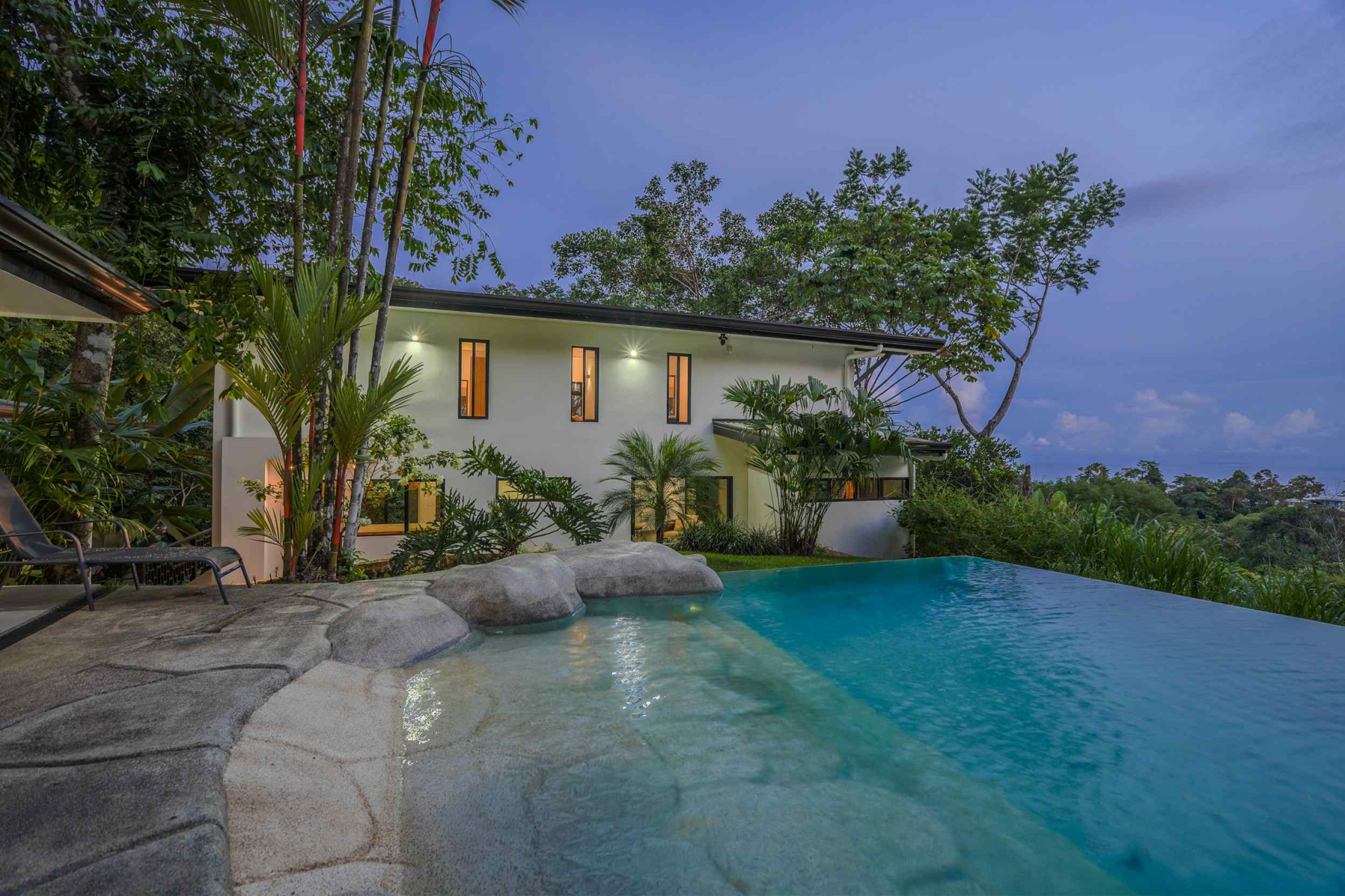 Stunning Ocean-View 3-Bedroom Jungle Retreat with Infinity Pool in Uvita Costa Rica