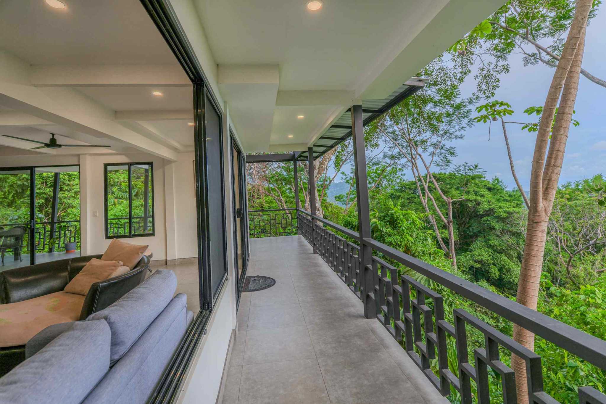 66665-25 Stunning Ocean-View 3-Bedroom Jungle Retreat with Infinity Pool in Uvita Costa Rica