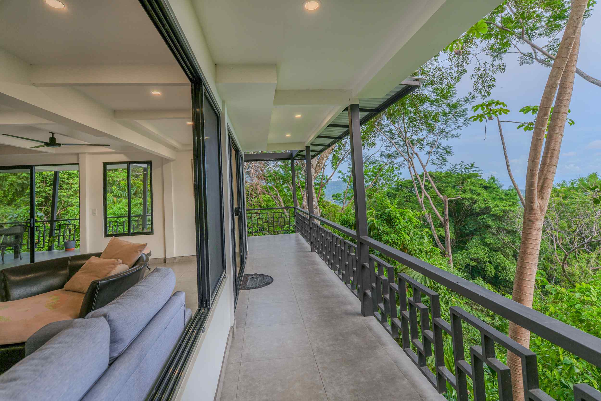 Stunning Ocean-View 3-Bedroom Jungle Retreat with Infinity Pool in Uvita Costa Rica