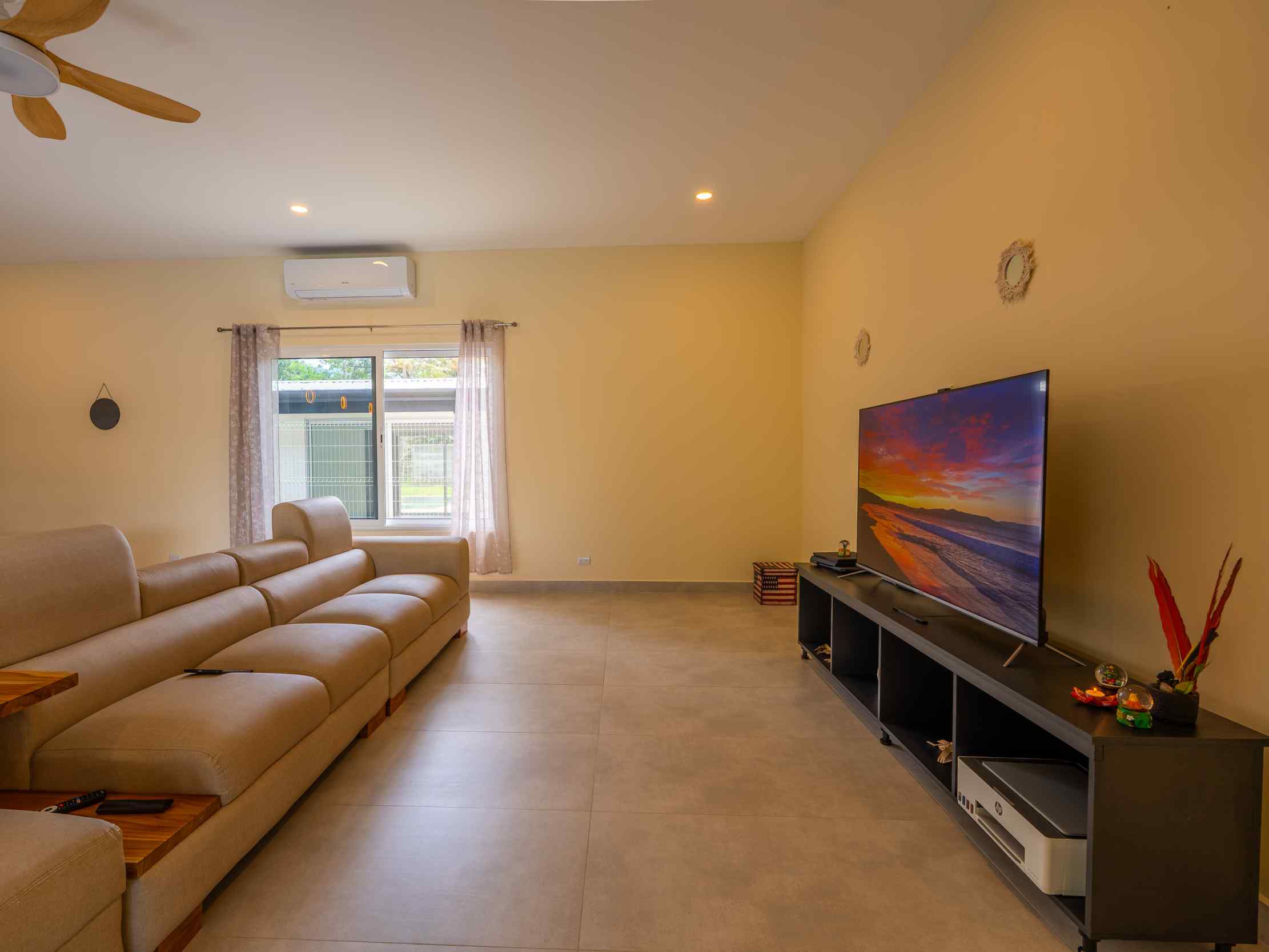 71610-7 Refined 3-Bedroom Home with Private Pool and Covered Terrace in Uvita Costa Rica