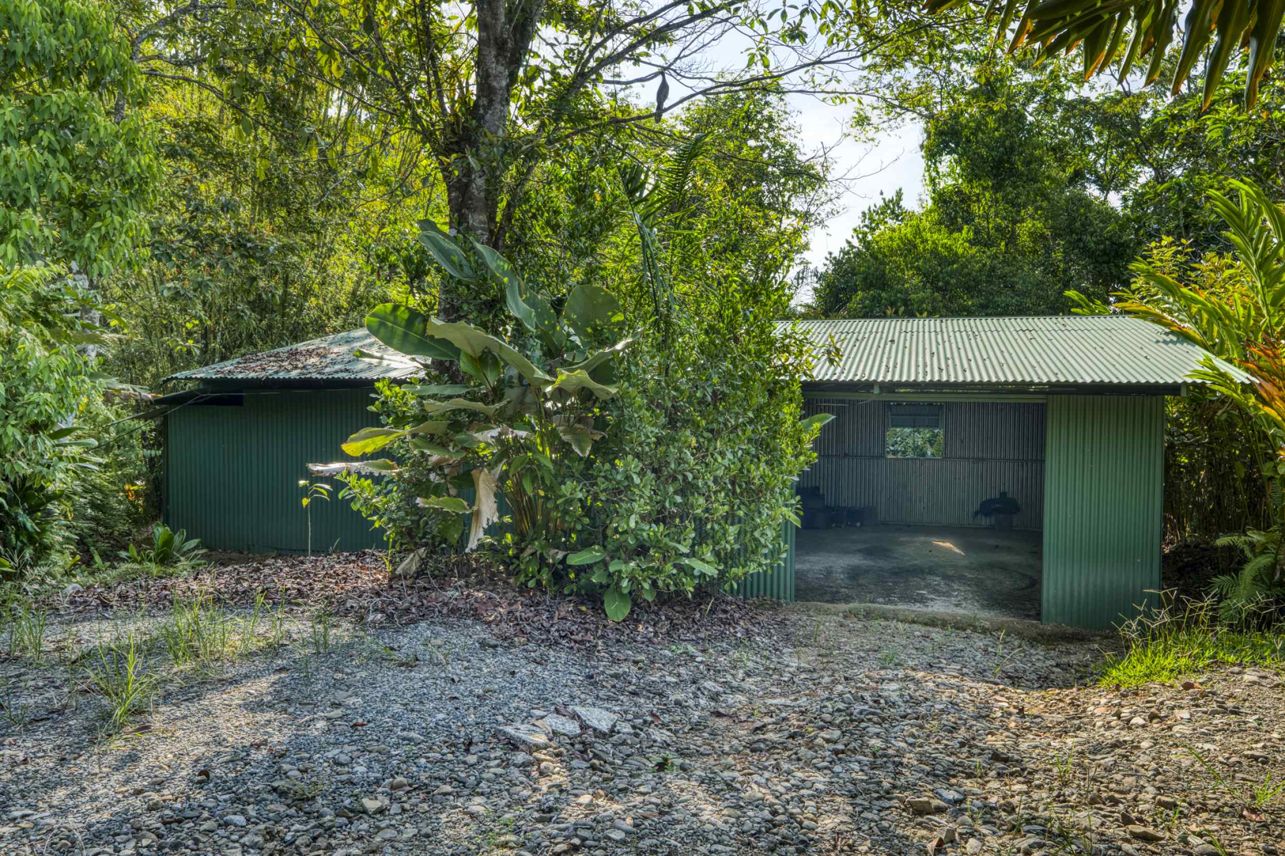 71612-3 Spectacular 6-Bedroom Estate with Ocean Views, Infinity Pool & Jungle Privacy in Dominical Costa Rica