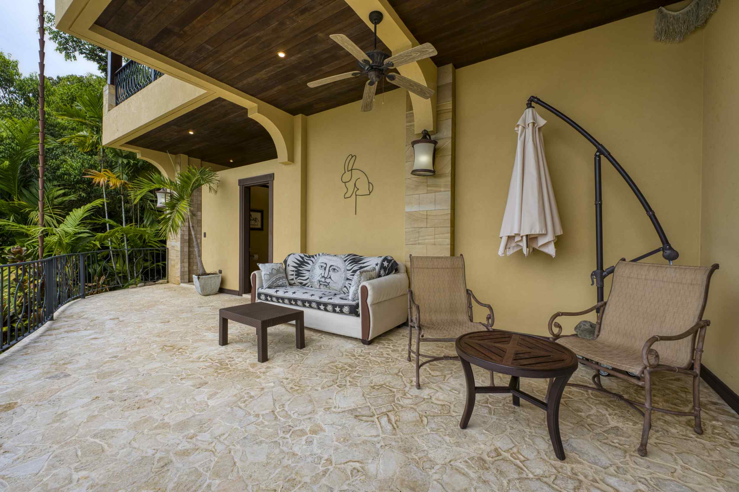 71612-19 Spectacular 6-Bedroom Estate with Ocean Views, Infinity Pool & Jungle Privacy in Dominical Costa Rica