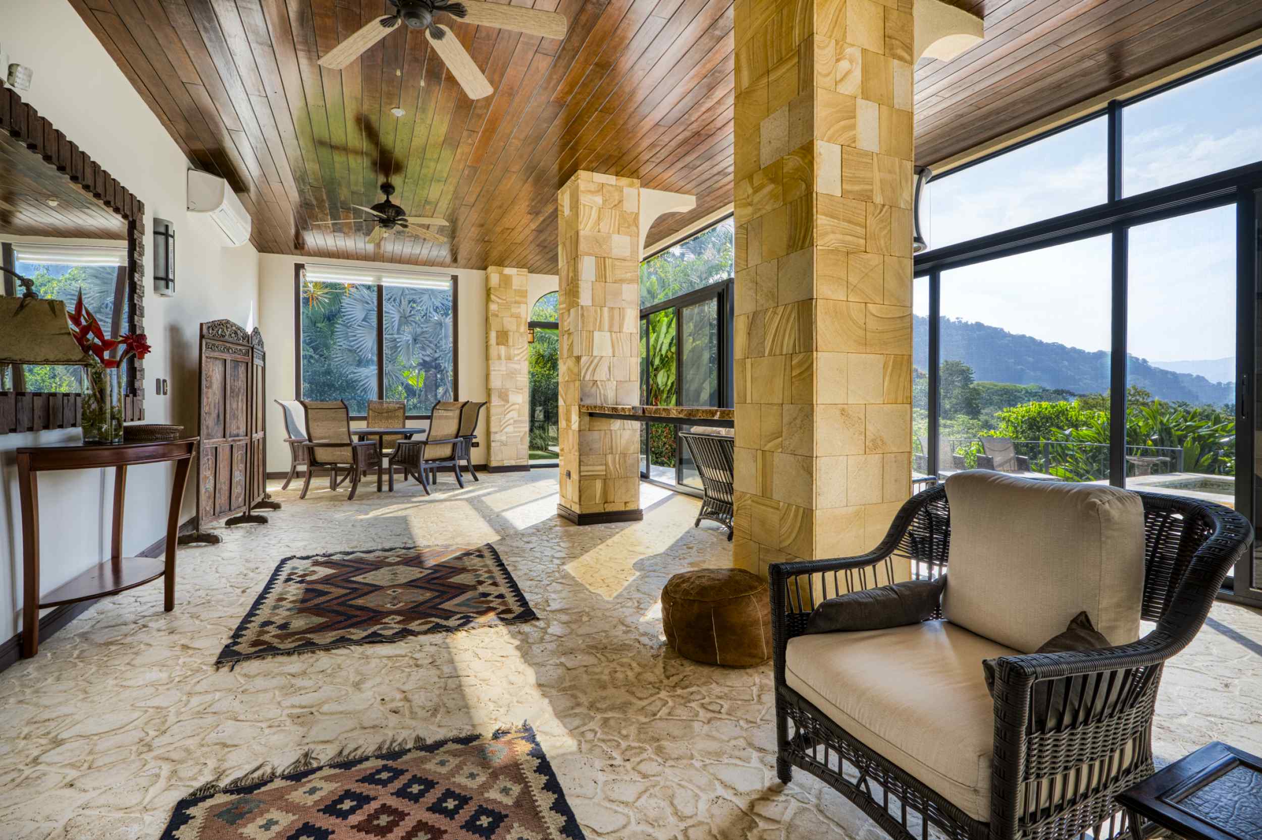 71612-29 Spectacular 6-Bedroom Estate with Ocean Views, Infinity Pool & Jungle Privacy in Dominical Costa Rica