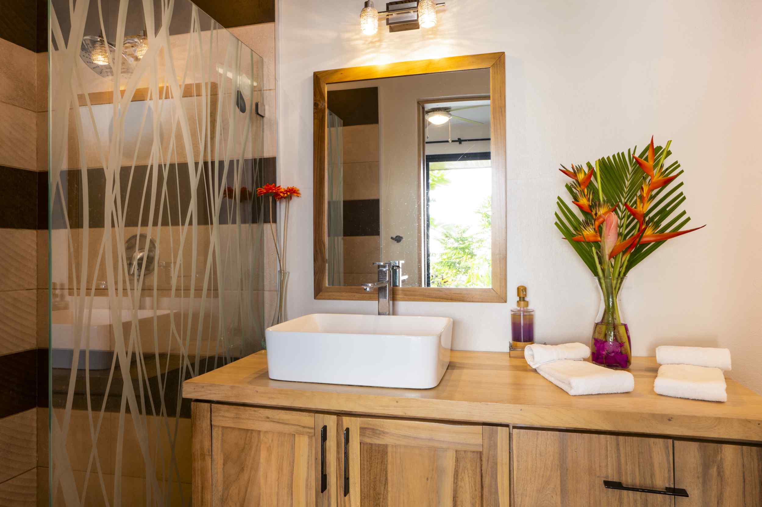 71710-15 Stunning 4-Bedroom Estate with Ocean Views & Private Pool in Uvita Costa Rica