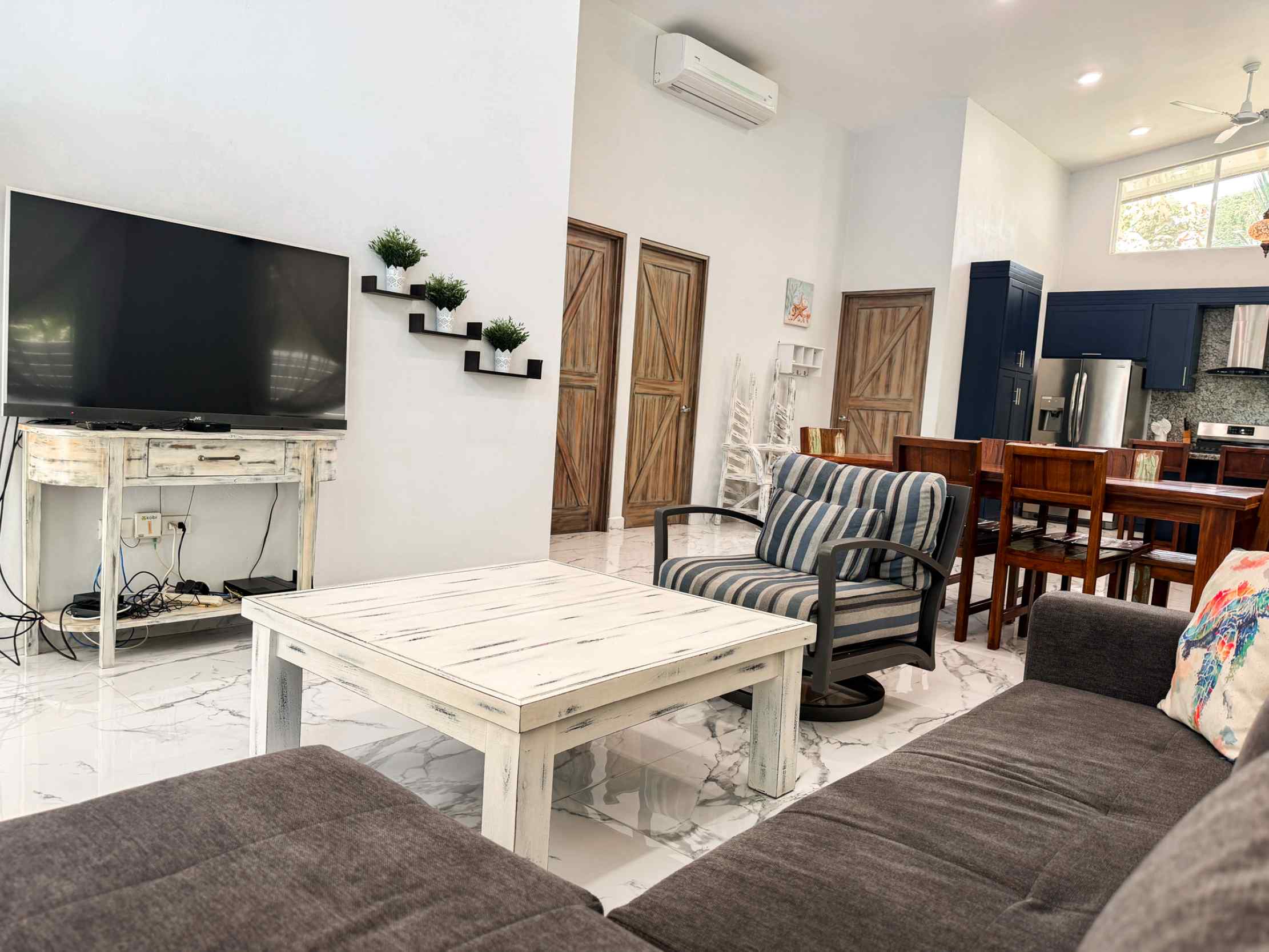 71873-16 Turnkey Modern 3-Bedroom Pool Home Steps from the Beach in Uvita Costa Rica