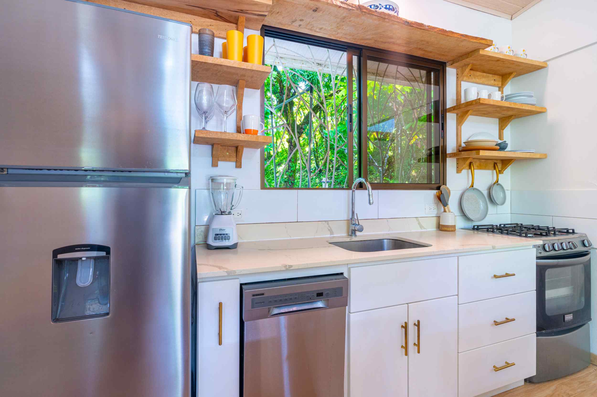 71880-16 Charming 1-Bedroom Modern Casita with Saltwater Pool & Jungle Views in Ojochal Costa Rica