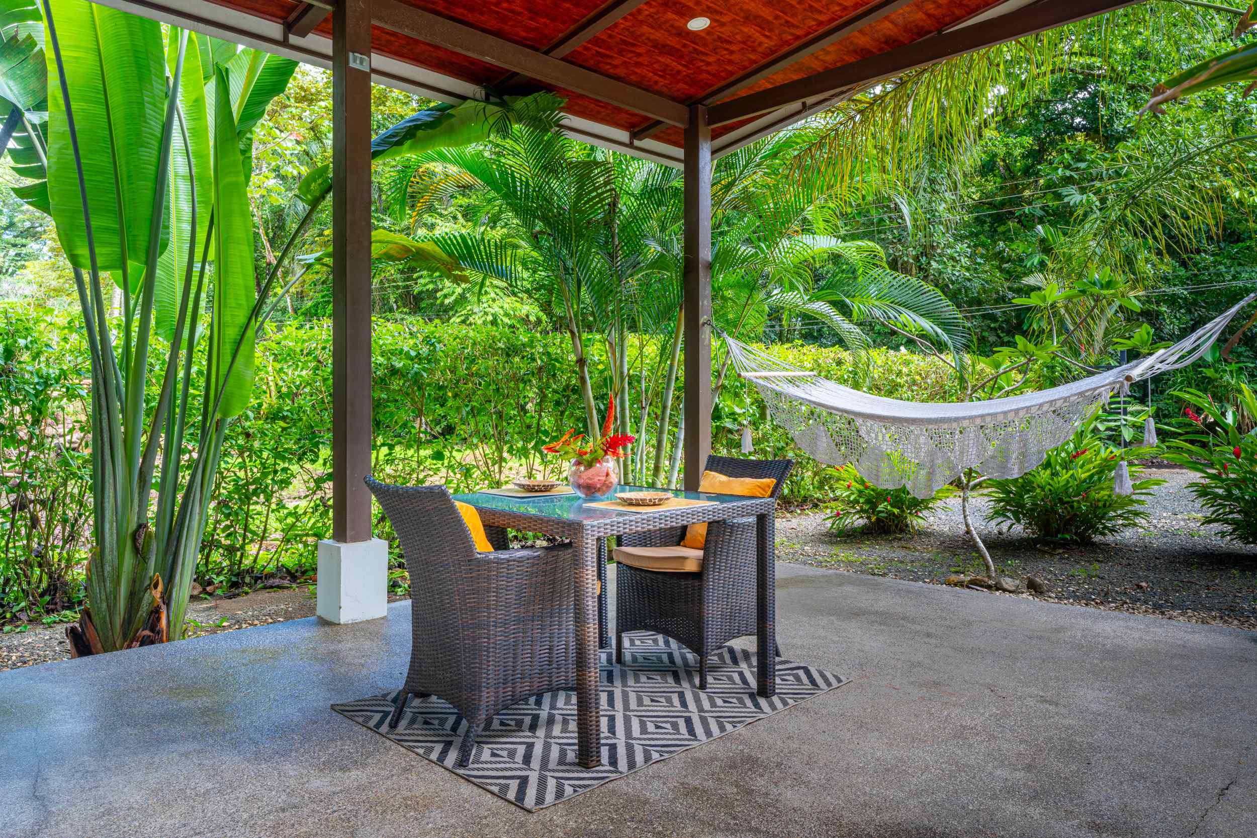 71880-23 Charming 1-Bedroom Modern Casita with Saltwater Pool & Jungle Views in Ojochal Costa Rica