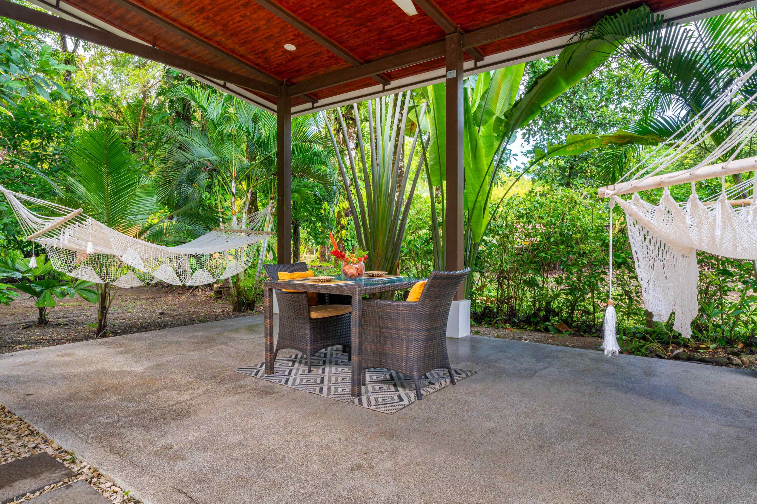 71880-24 Charming 1-Bedroom Modern Casita with Saltwater Pool & Jungle Views in Ojochal Costa Rica
