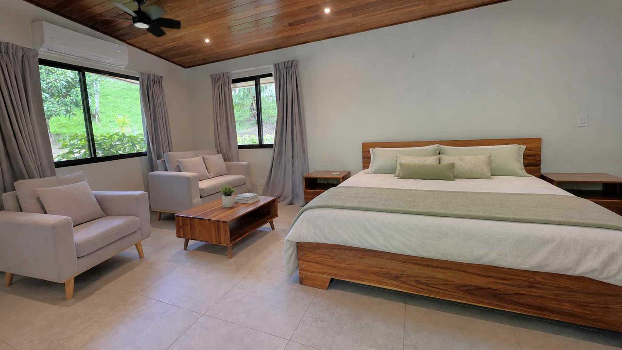 71986-12 Refreshing 3-Bedroom Riverfront Retreat with Private Pool & Lush Gardens in Ojochal Costa Rica