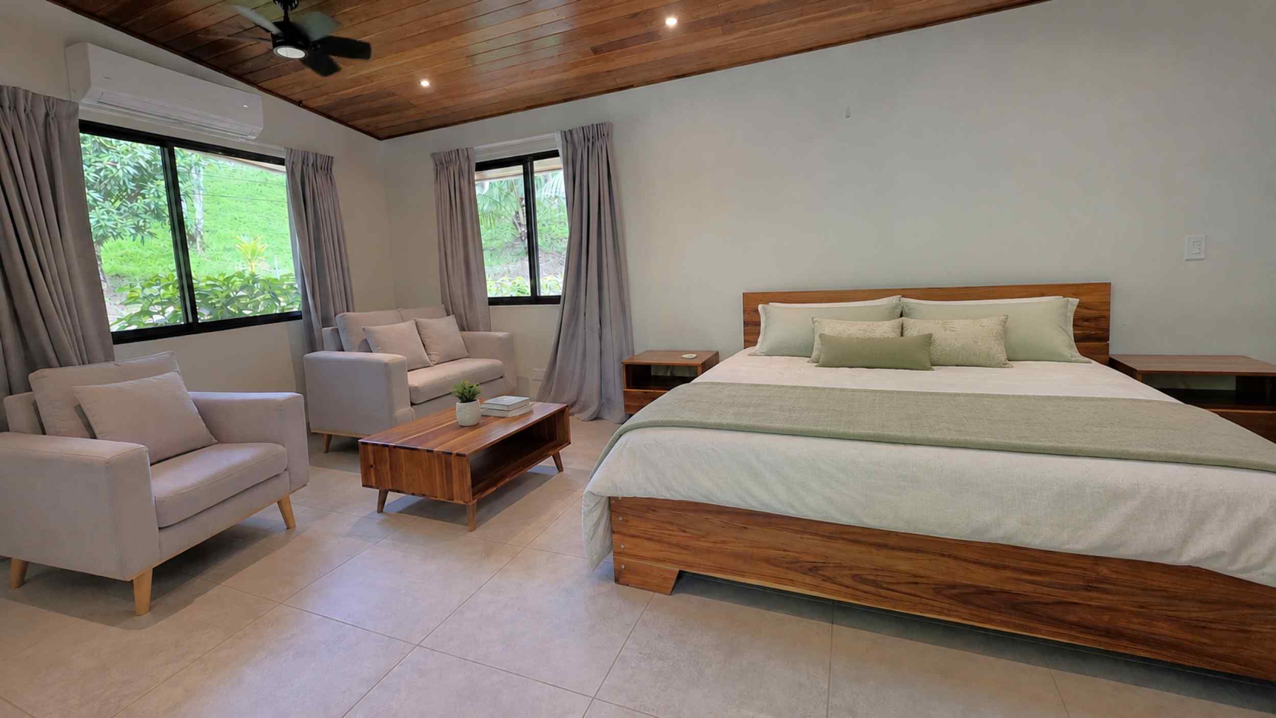Refreshing 3-Bedroom Riverfront Retreat with Private Pool & Lush Gardens in Ojochal Costa Rica