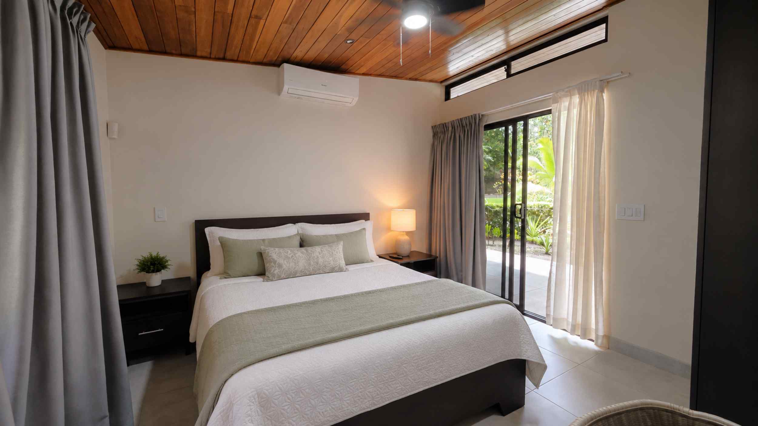 Refreshing 3-Bedroom Riverfront Retreat with Private Pool & Lush Gardens in Ojochal Costa Rica