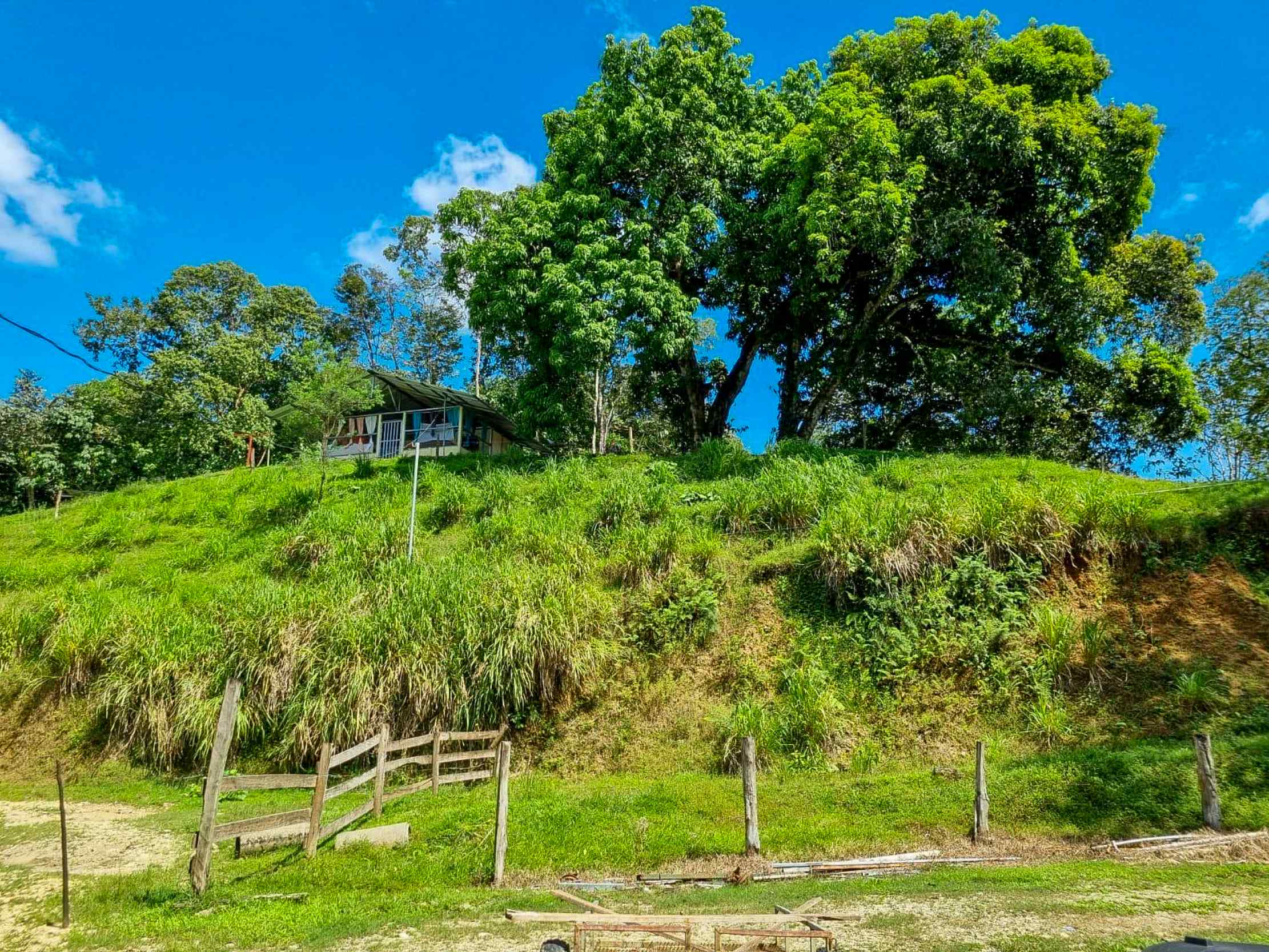 71996-52 Stunning 2-Bedroom Ranch with Panoramic Views & Legal ASADA Water in Palmar Norte Costa Rica