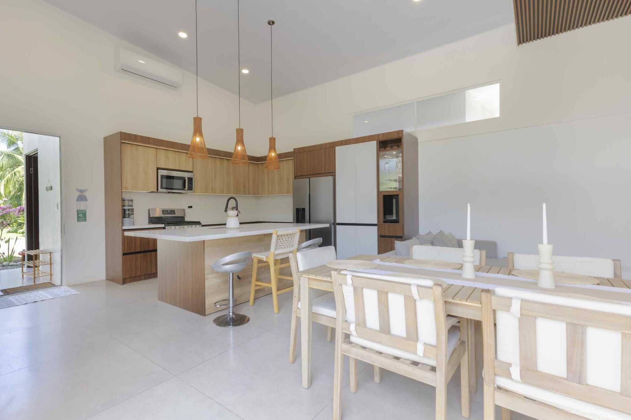 72177-18 Modern 4-Bedroom Home with Private Pool & Walk-to-Beach Access in Uvita Costa Rica