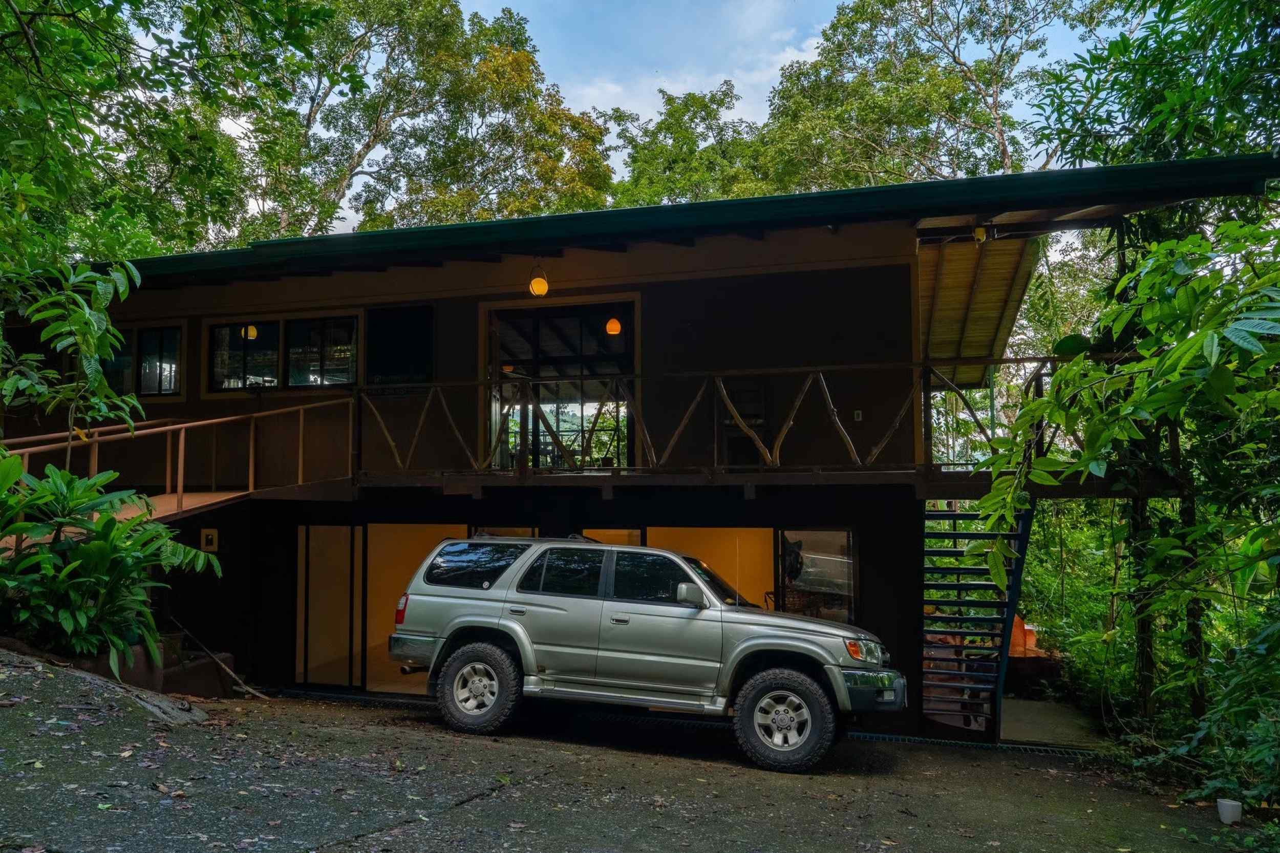 72287-6 Extraordinary 3-Bedroom Jungle Retreat with Sky Platform & Mountain Views in Dominical Costa Rica