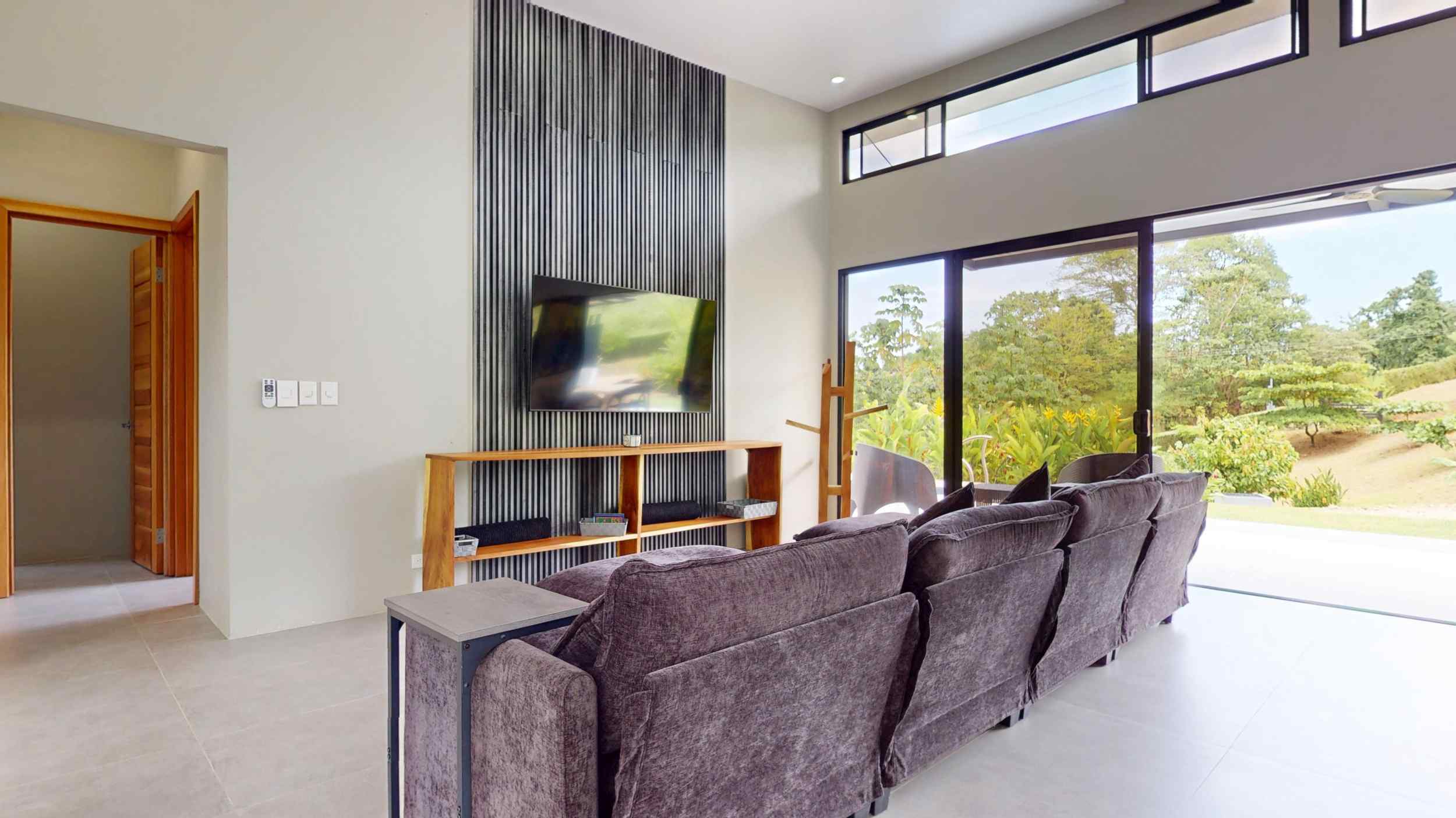 Stunning 2-Bedroom House with Heated Saltwater Pool & Solar Backup in Ojochal Costa Rica