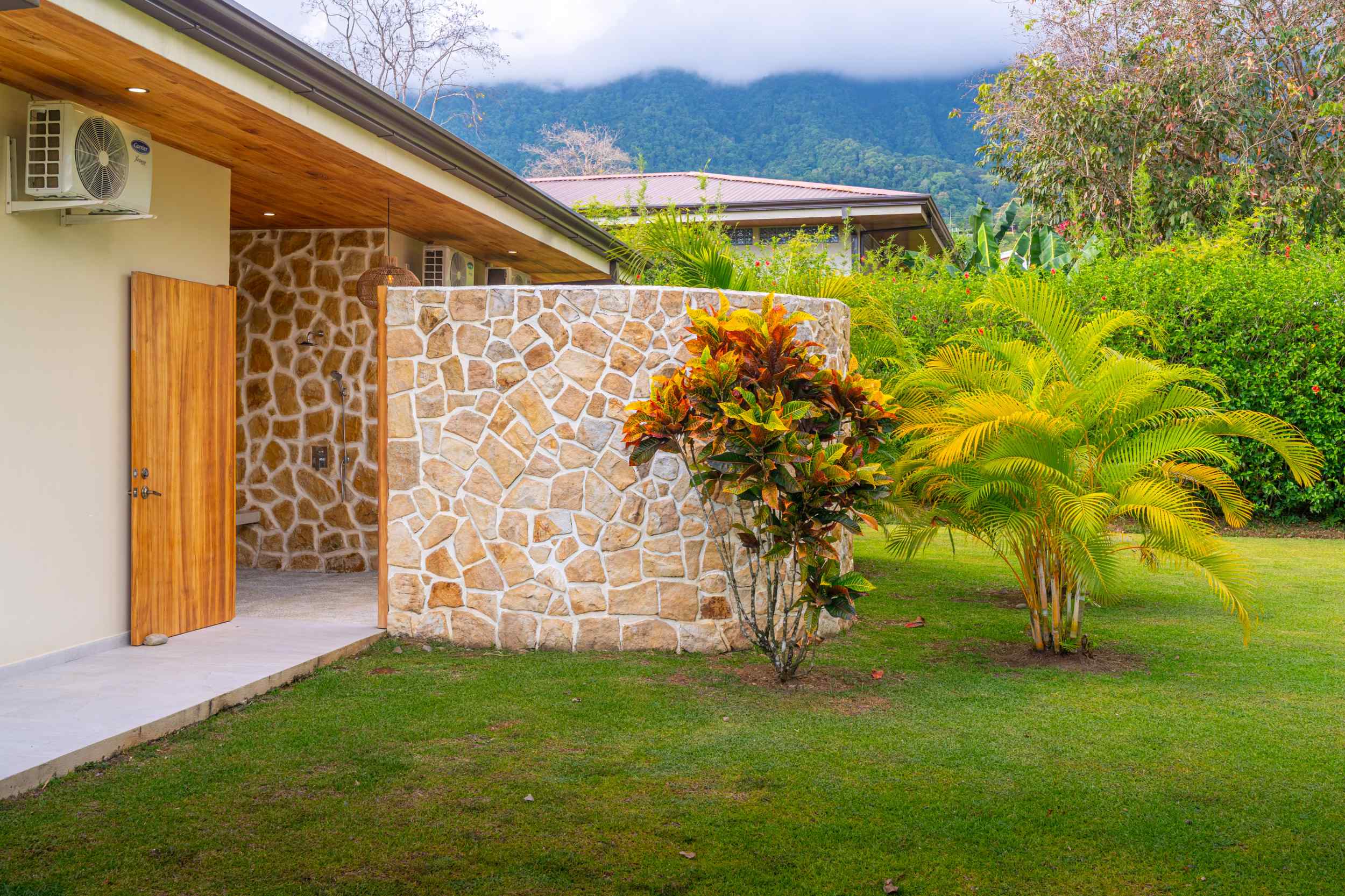 72404-10 Modern 3-Bedroom Home with Pool, Ocean & Mountain Views in Ojochal Costa Rica