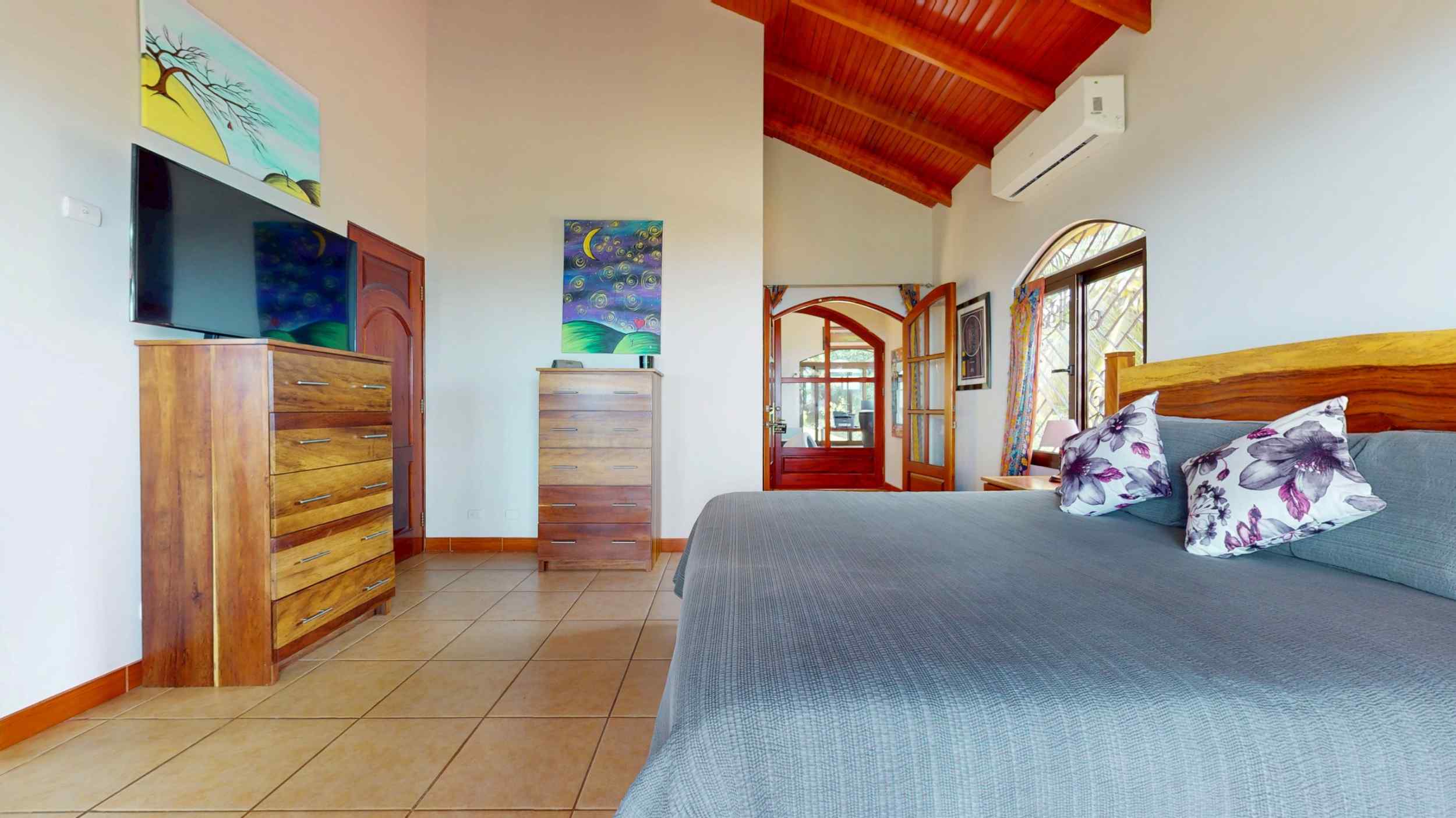 Elegant 3-Bedroom Mediterranean Estate with Spectacular Ocean & Sunset Views in Ojochal Costa Rica