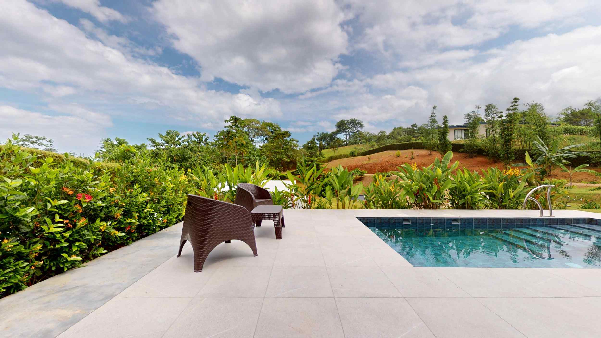 Stunning 2-Bedroom House with Heated Saltwater Pool & Solar Backup in Ojochal Costa Rica