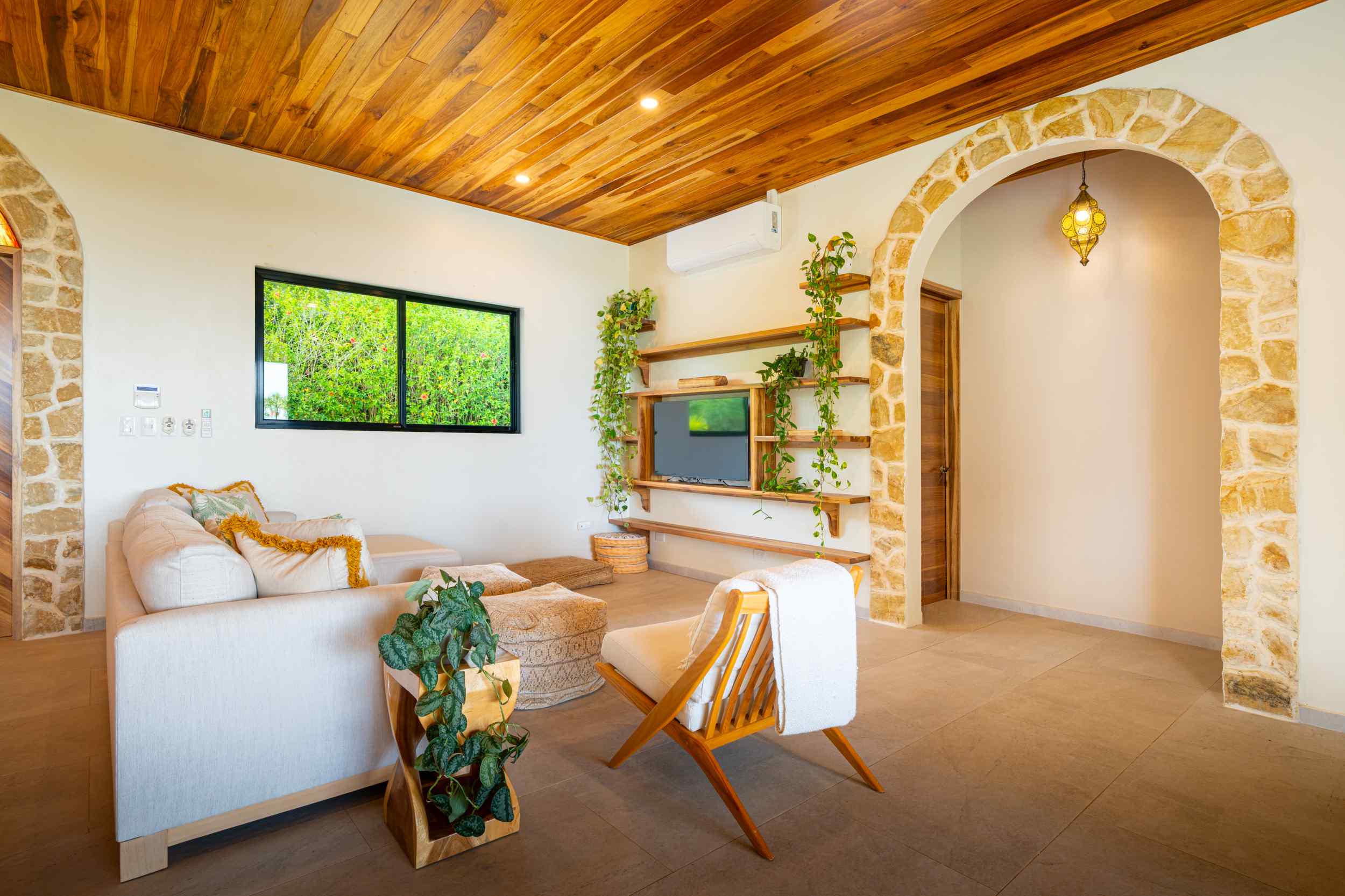 72404-15 Modern 3-Bedroom Home with Pool, Ocean & Mountain Views in Ojochal Costa Rica