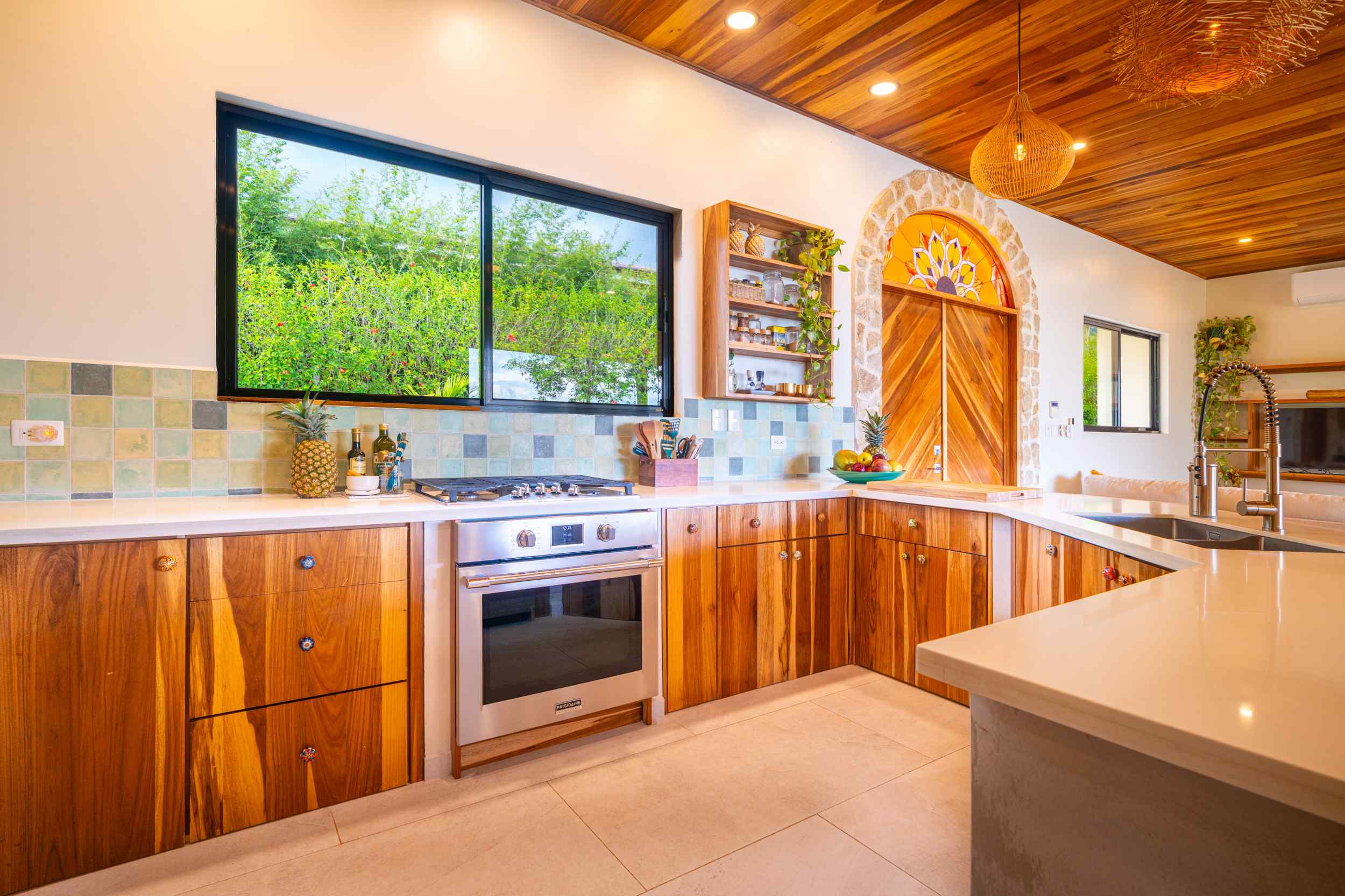 72404-19 Modern 3-Bedroom Home with Pool, Ocean & Mountain Views in Ojochal Costa Rica