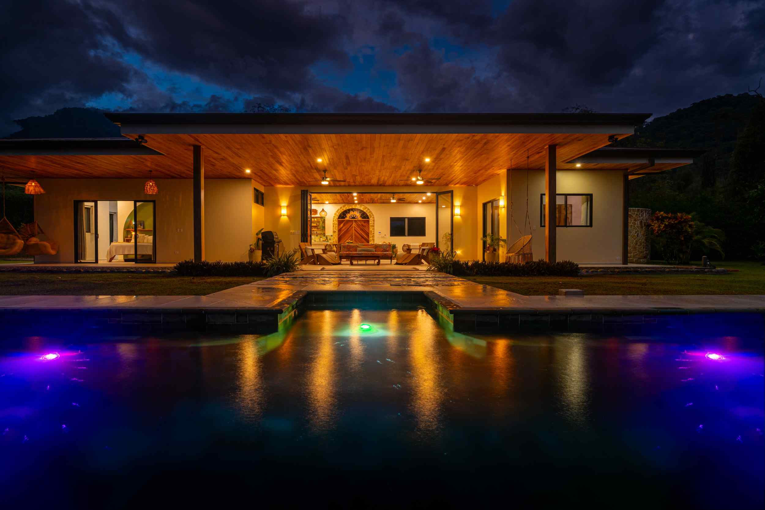 72404-27 Modern 3-Bedroom Home with Pool, Ocean & Mountain Views in Ojochal Costa Rica