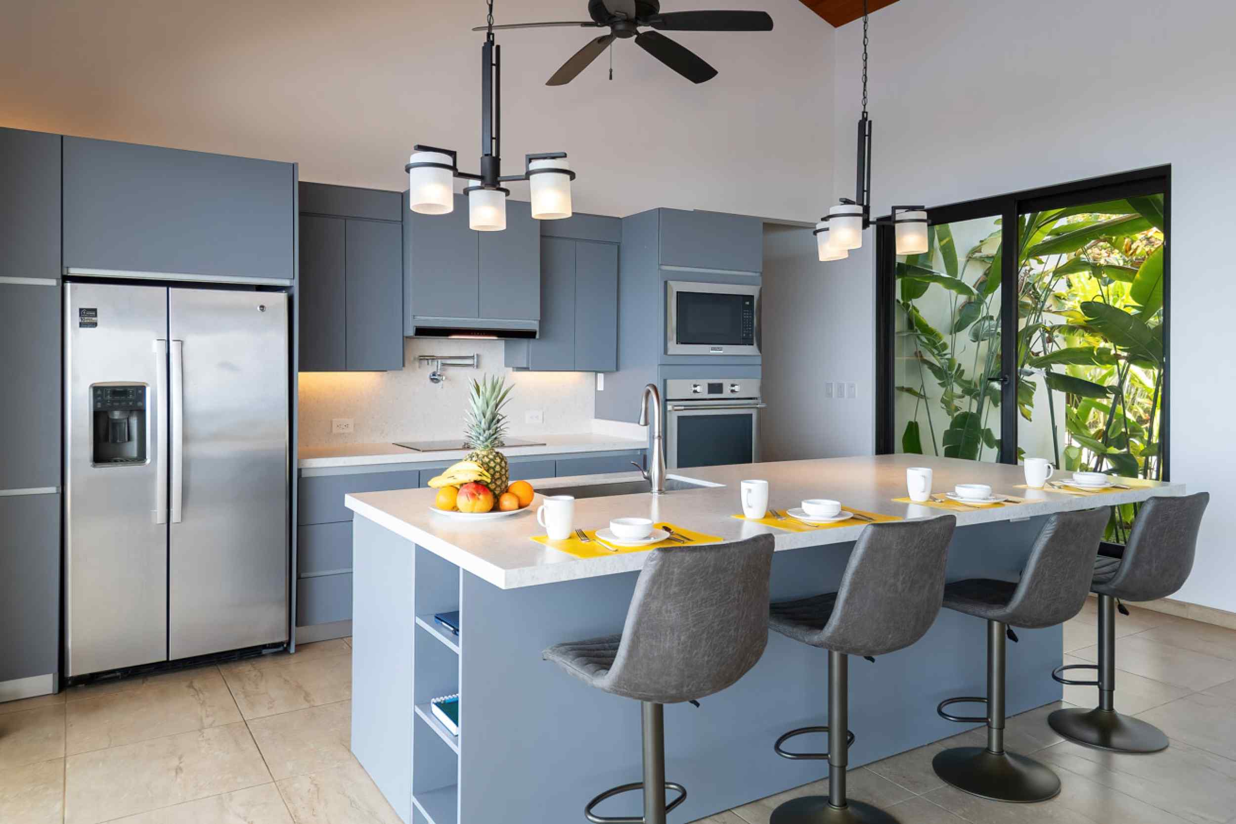 Stunning 3-Bedroom Luxury Home with Panoramic Ocean Views & Infinity Pool in Ojochal Costa Rica