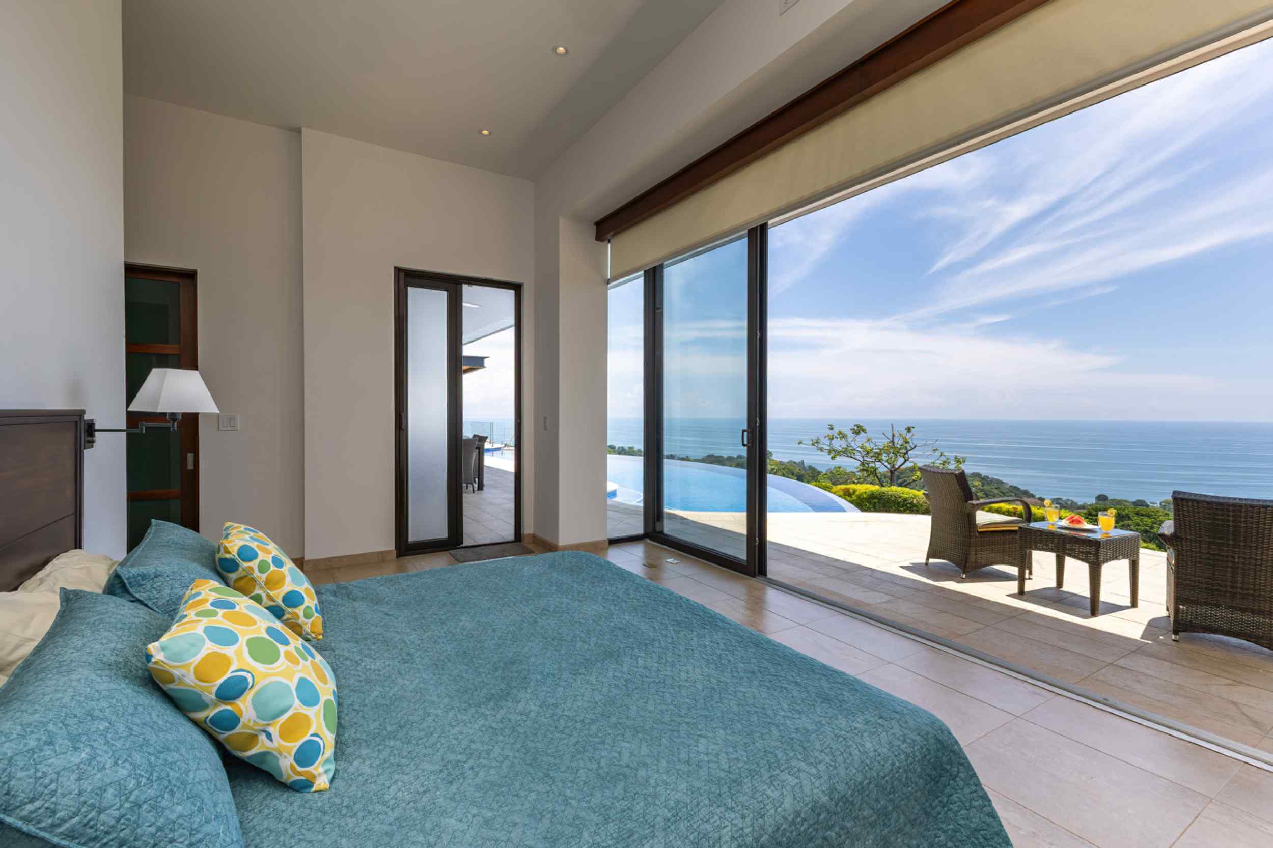 Stunning 3-Bedroom Luxury Home with Panoramic Ocean Views & Infinity Pool in Ojochal Costa Rica