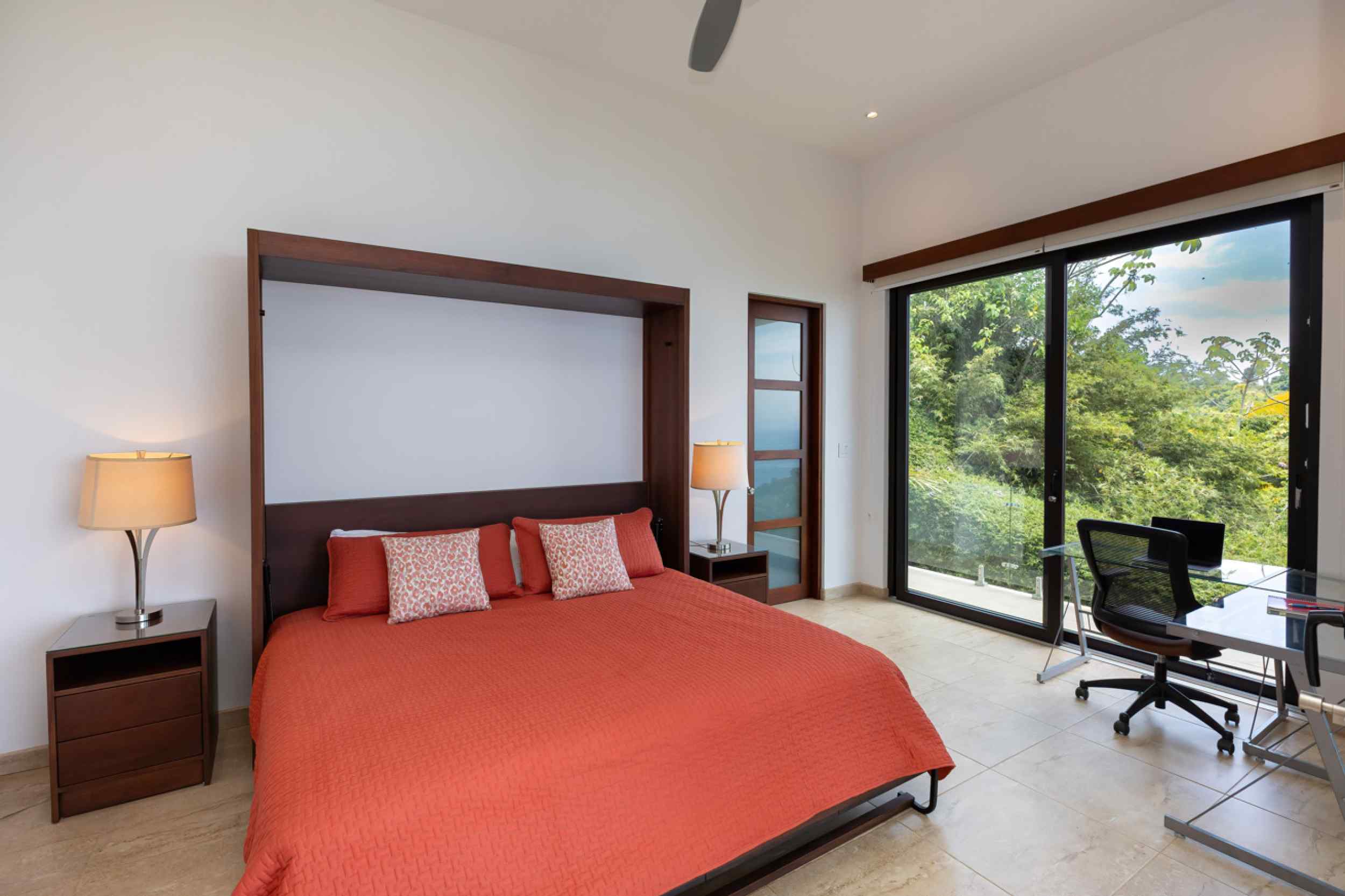 Stunning 3-Bedroom Luxury Home with Panoramic Ocean Views & Infinity Pool in Ojochal Costa Rica