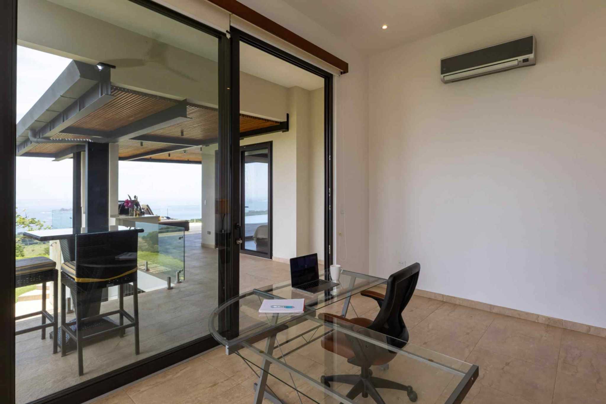 72497-43 Stunning 3-Bedroom Luxury Home with Panoramic Ocean Views & Infinity Pool in Ojochal Costa Rica