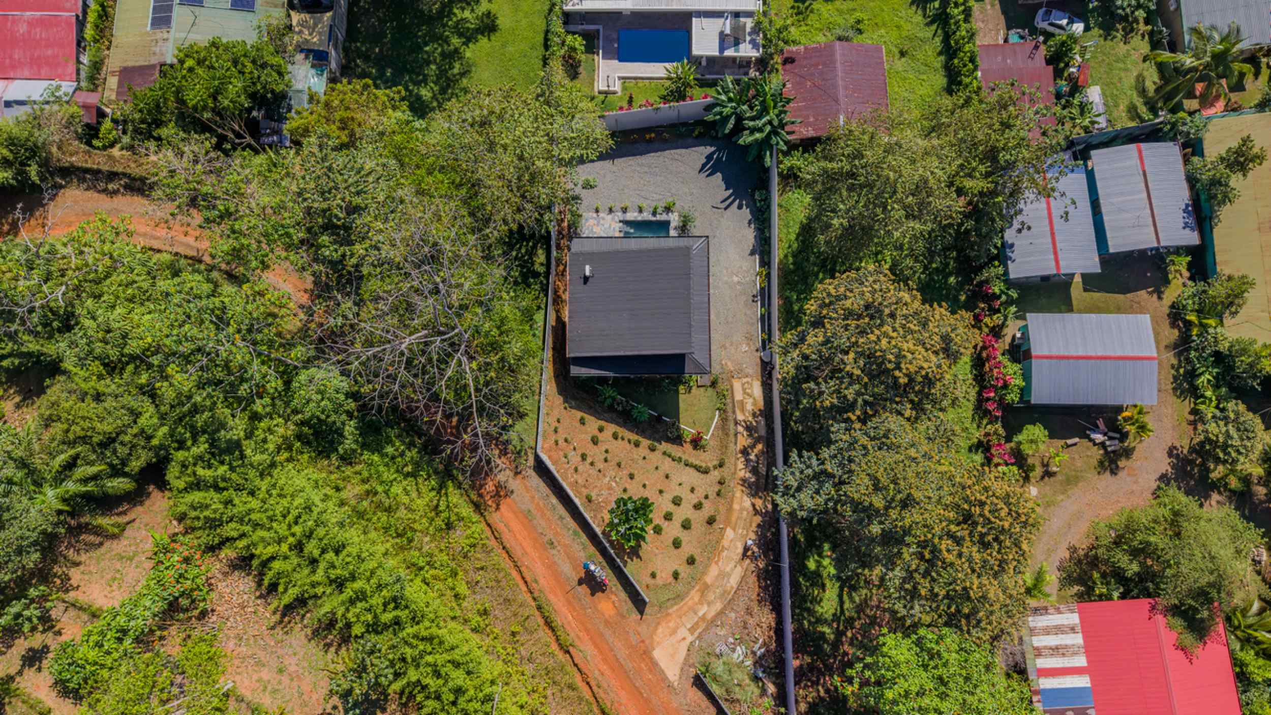 72623-2 Charming 2-Bedroom Home with Mountain Views & Swimming Pool in Ojochal Costa Rica