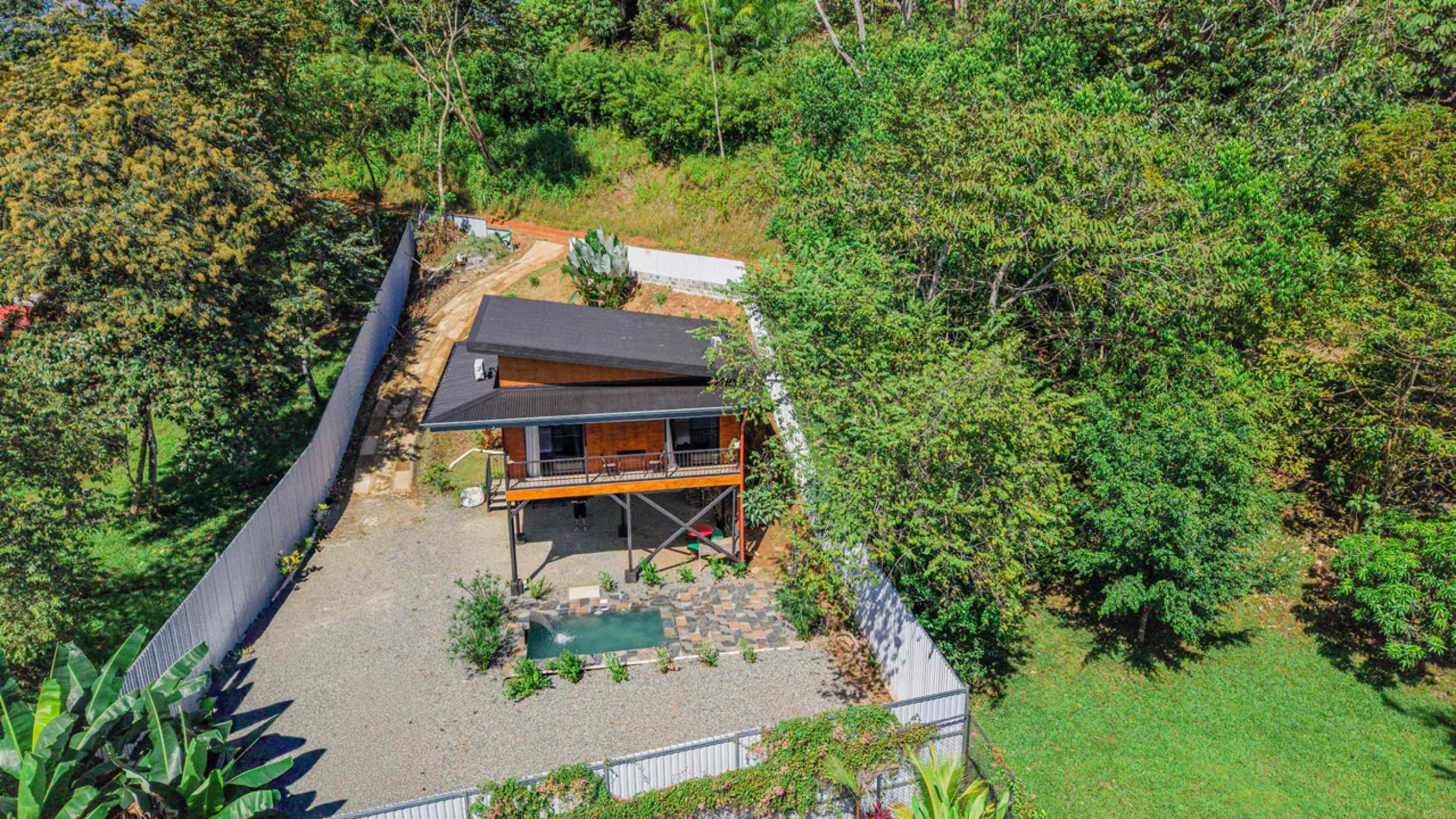 72623-15 Charming 2-Bedroom Home with Mountain Views & Swimming Pool in Ojochal Costa Rica