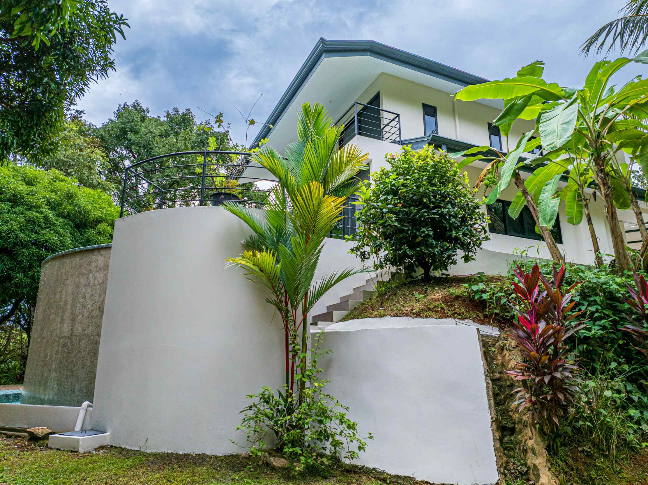 73034-26 Luxurious 5-Bedroom Rainforest Estate with Pool & Guest House in Ojochal Costa Rica