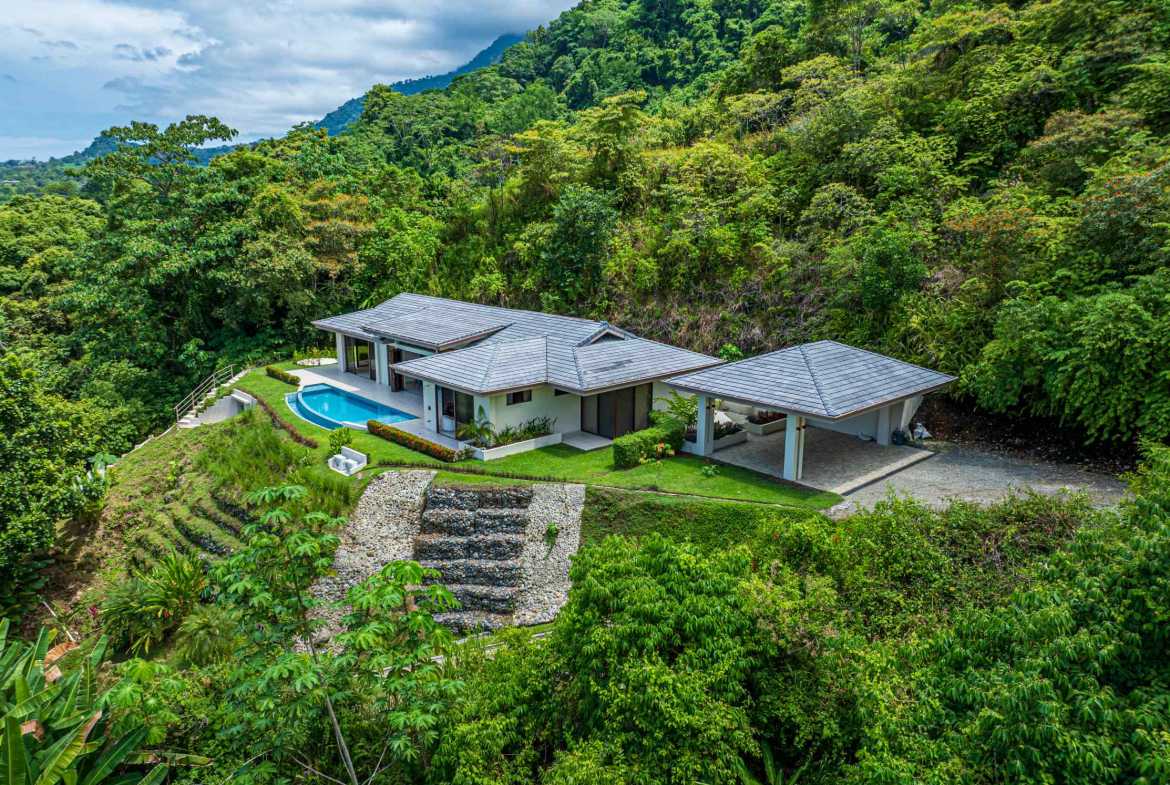 Luxury Ocean-View 3-Bedroom Home with Private Pool & Sunset Views in Ojochal Costa Rica
