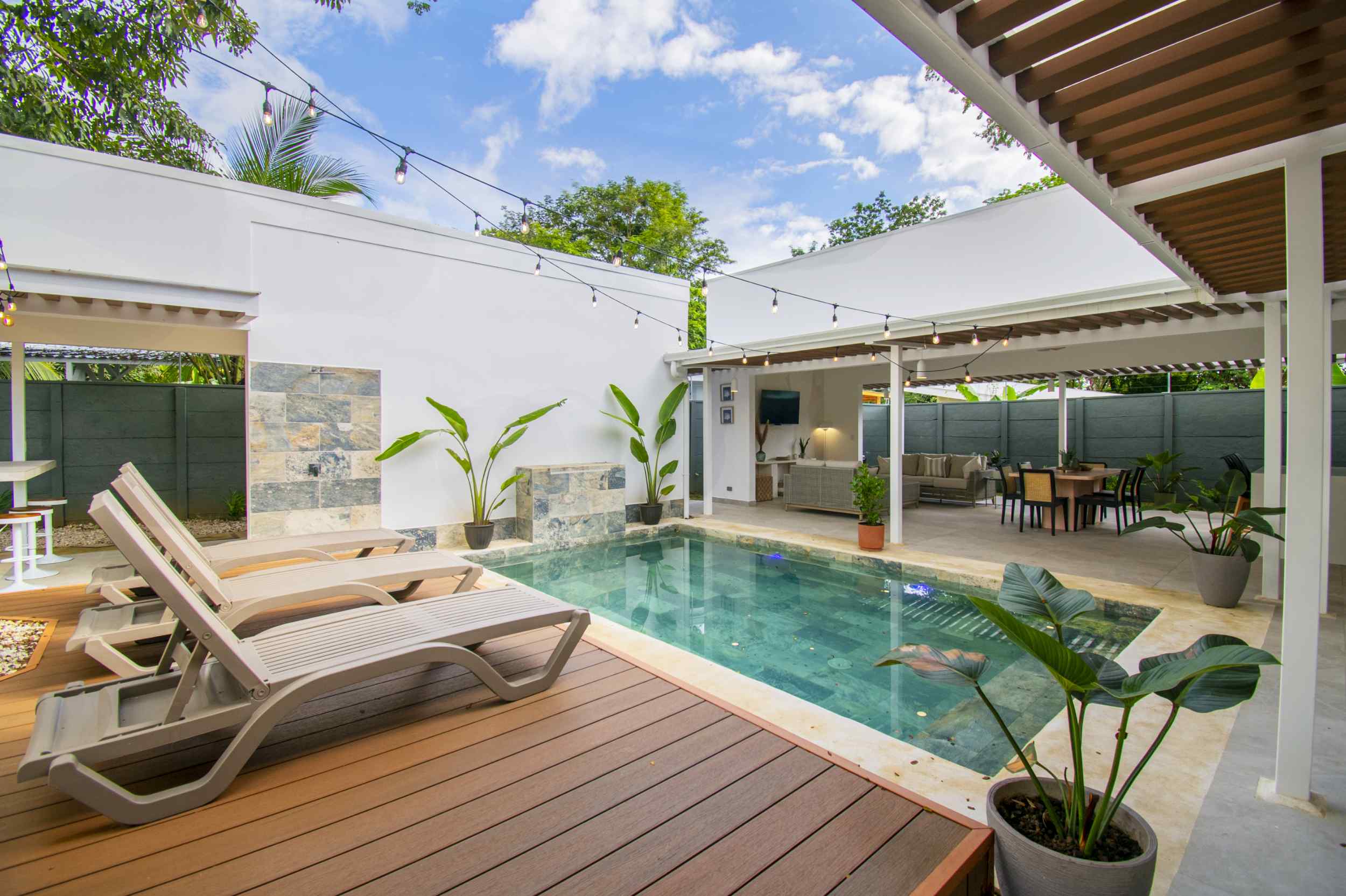 Modern Tropical 3-Bedroom Home with Private Pool & High-Speed Internet in Uvita Costa Rica