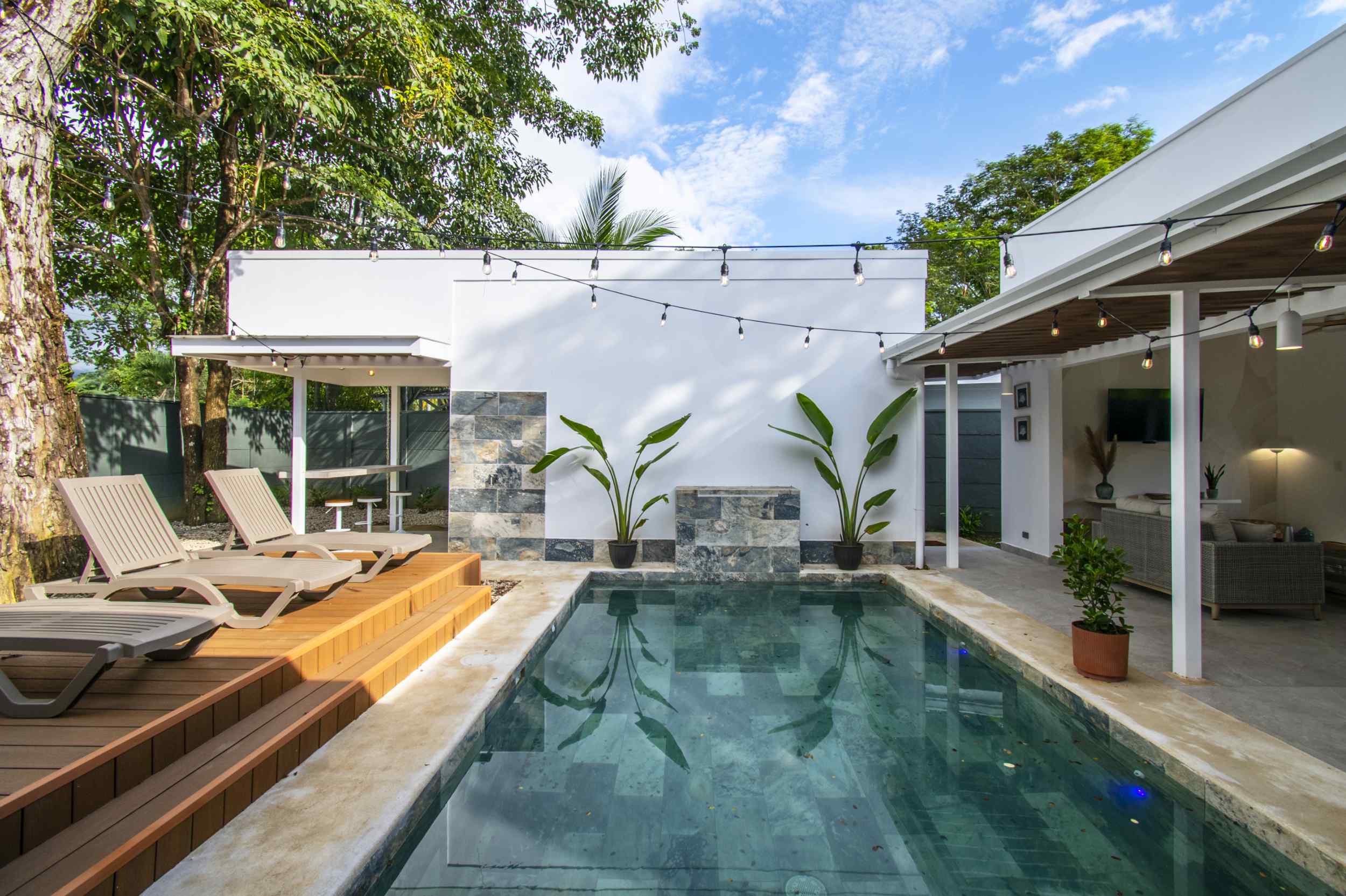 Modern Tropical 3-Bedroom Home with Private Pool & High-Speed Internet in Uvita Costa Rica