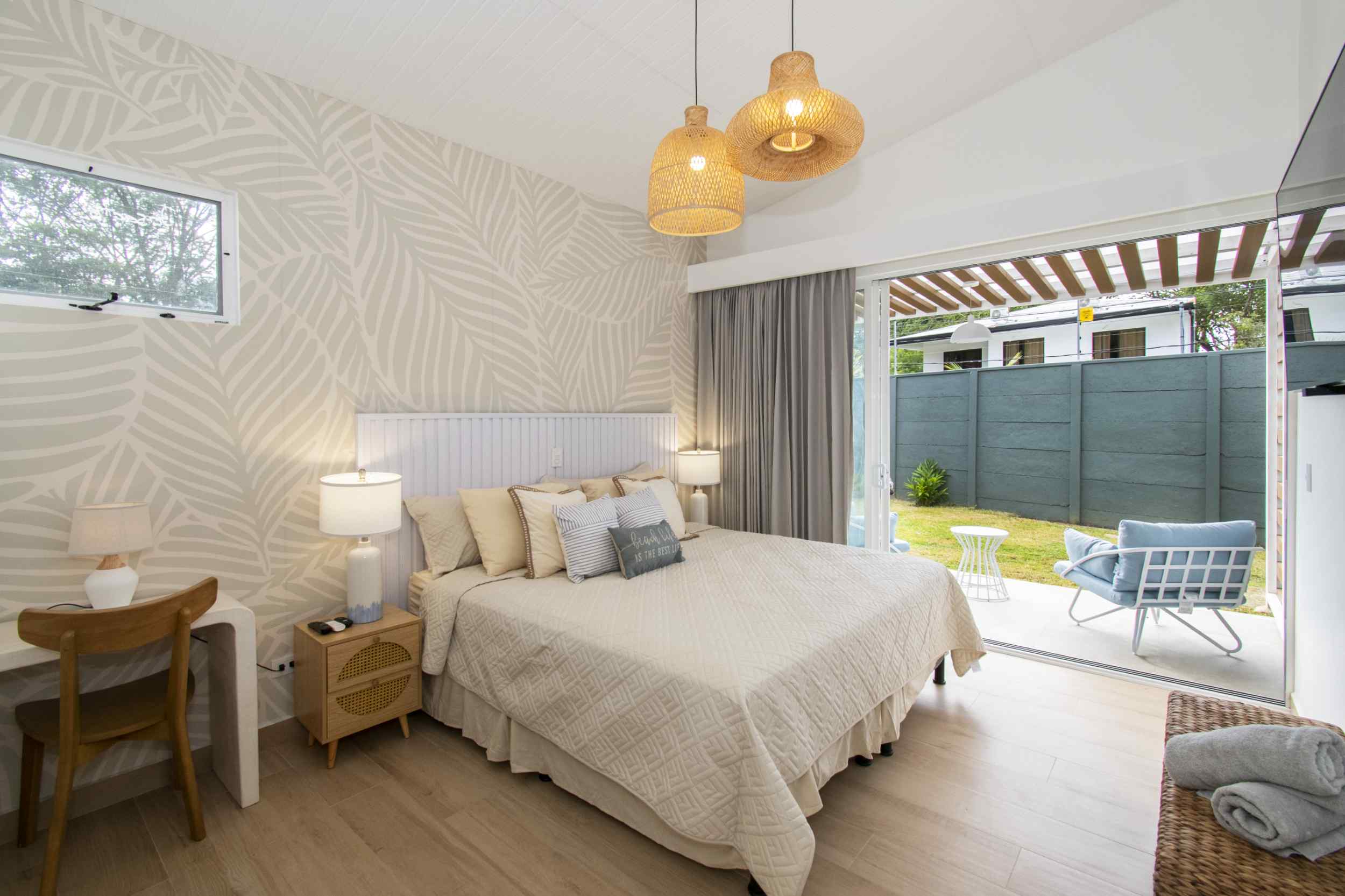 Modern Tropical 3-Bedroom Home with Private Pool & High-Speed Internet in Uvita Costa Rica